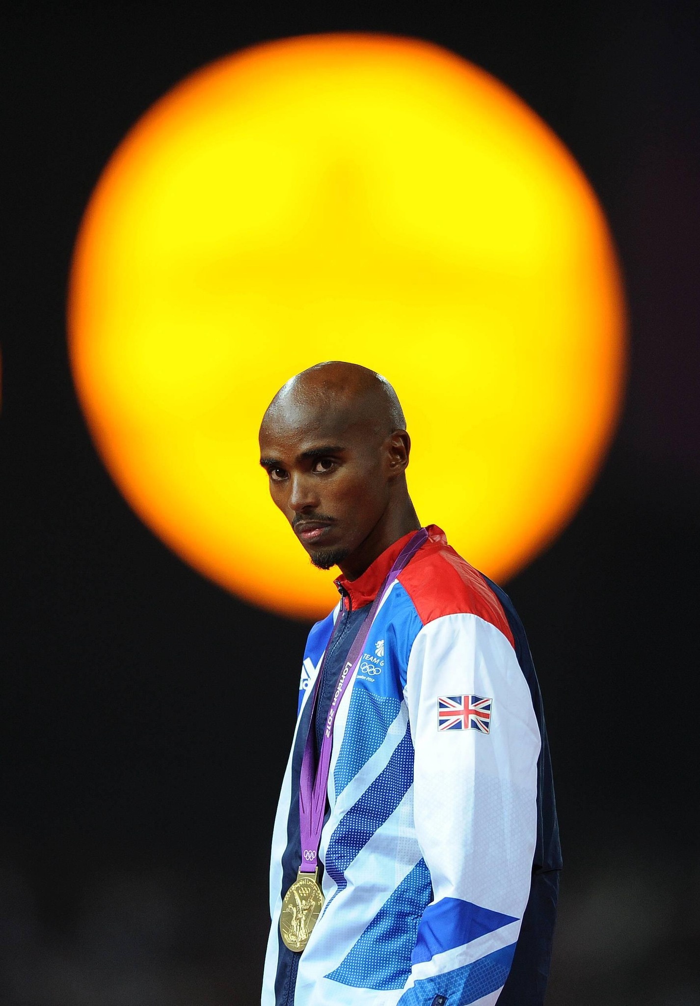 Mo Farah, Confessions, Sport as a lifeline, Tribune de Genve, 1430x2050 HD Phone