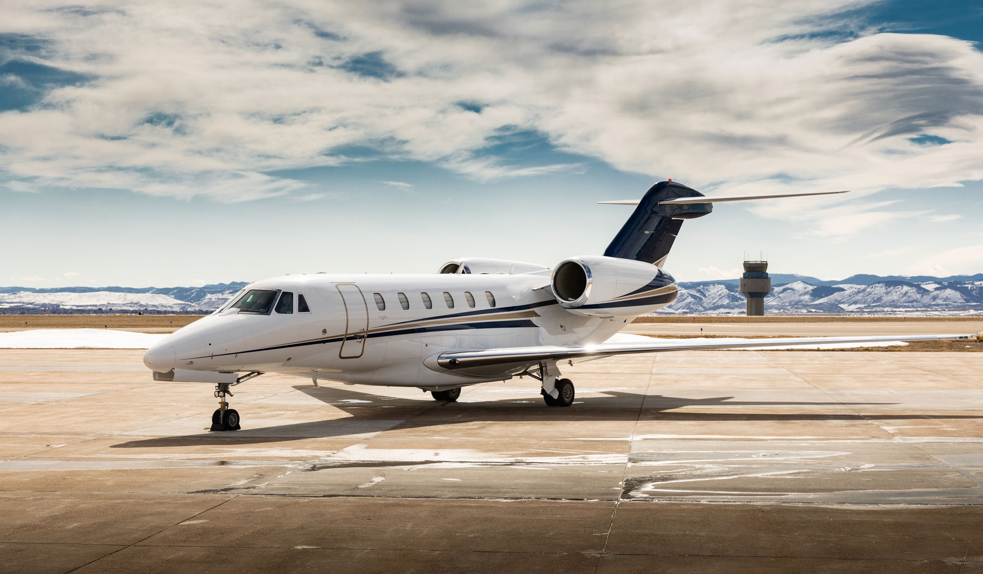 Cessna Citation X, Airport tarmac apron, Snow-capped mountain range, HD Desktop wallpaper