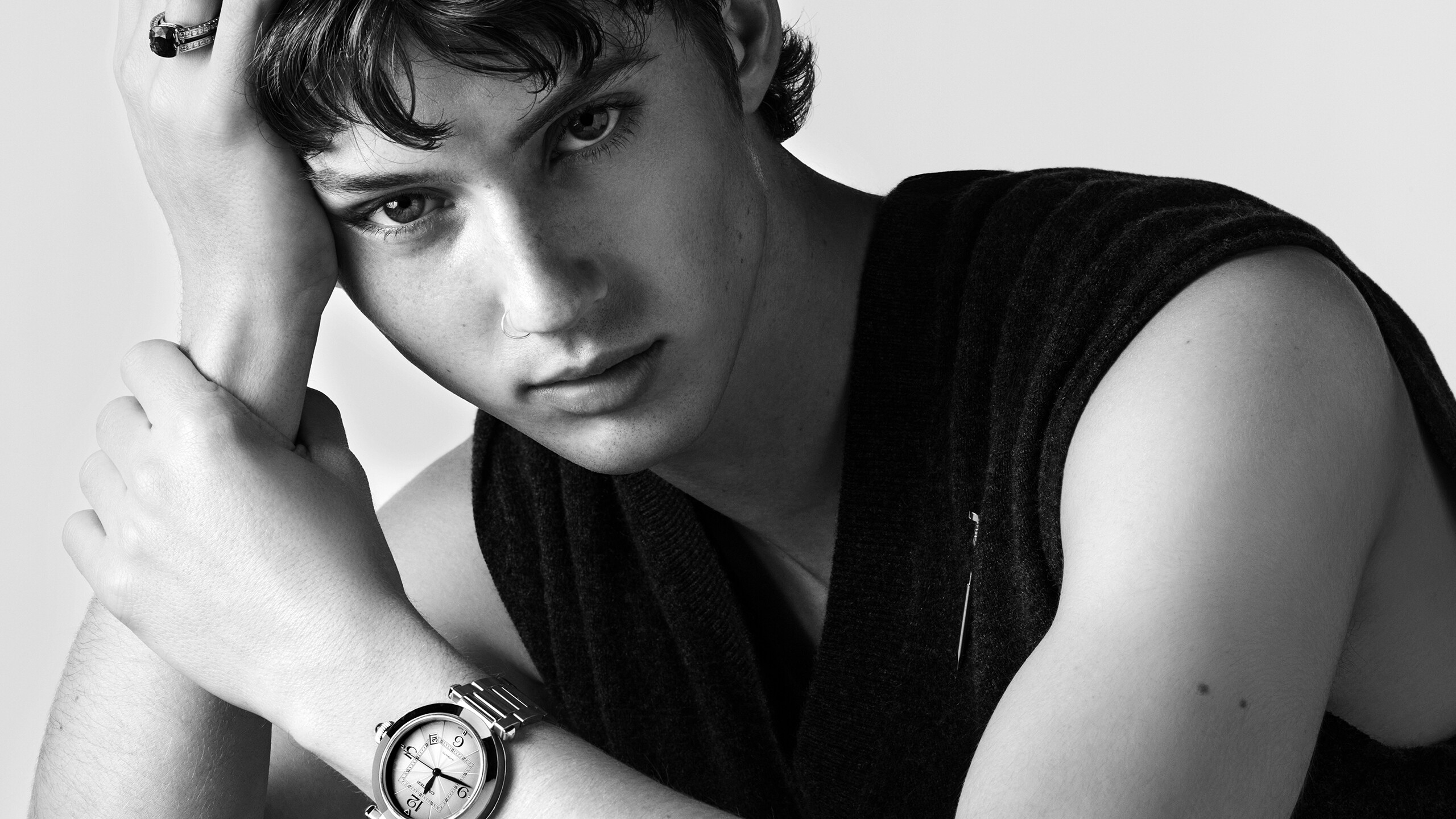 Troye Sivan music, Cartier partnership, Dreaming big, Luxury jewelry, 2560x1440 HD Desktop