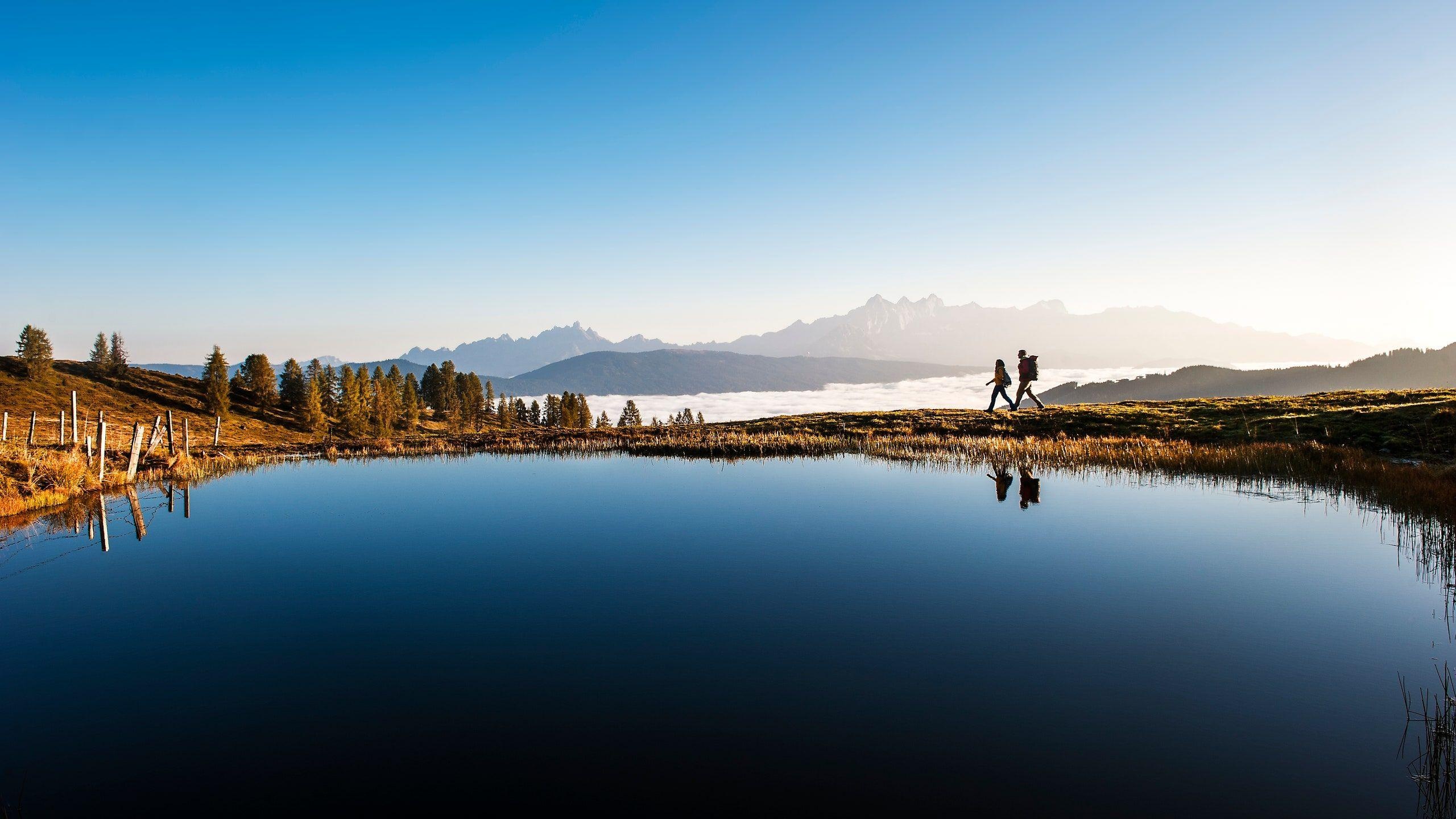 Lake, Travel Couple Wallpaper, 2560x1440 HD Desktop