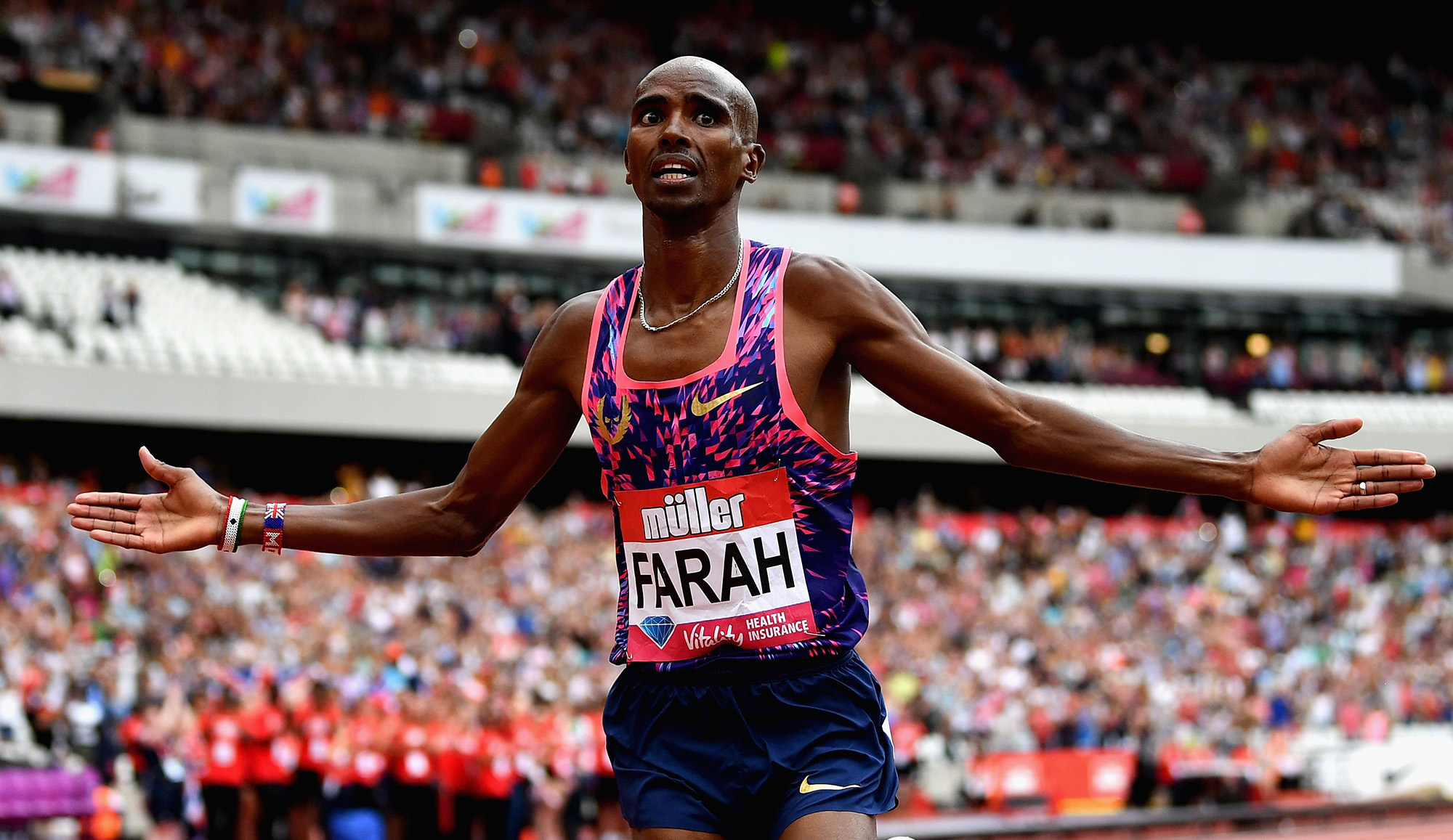 Mo Farah, Childhood trafficking, 2000x1160 HD Desktop