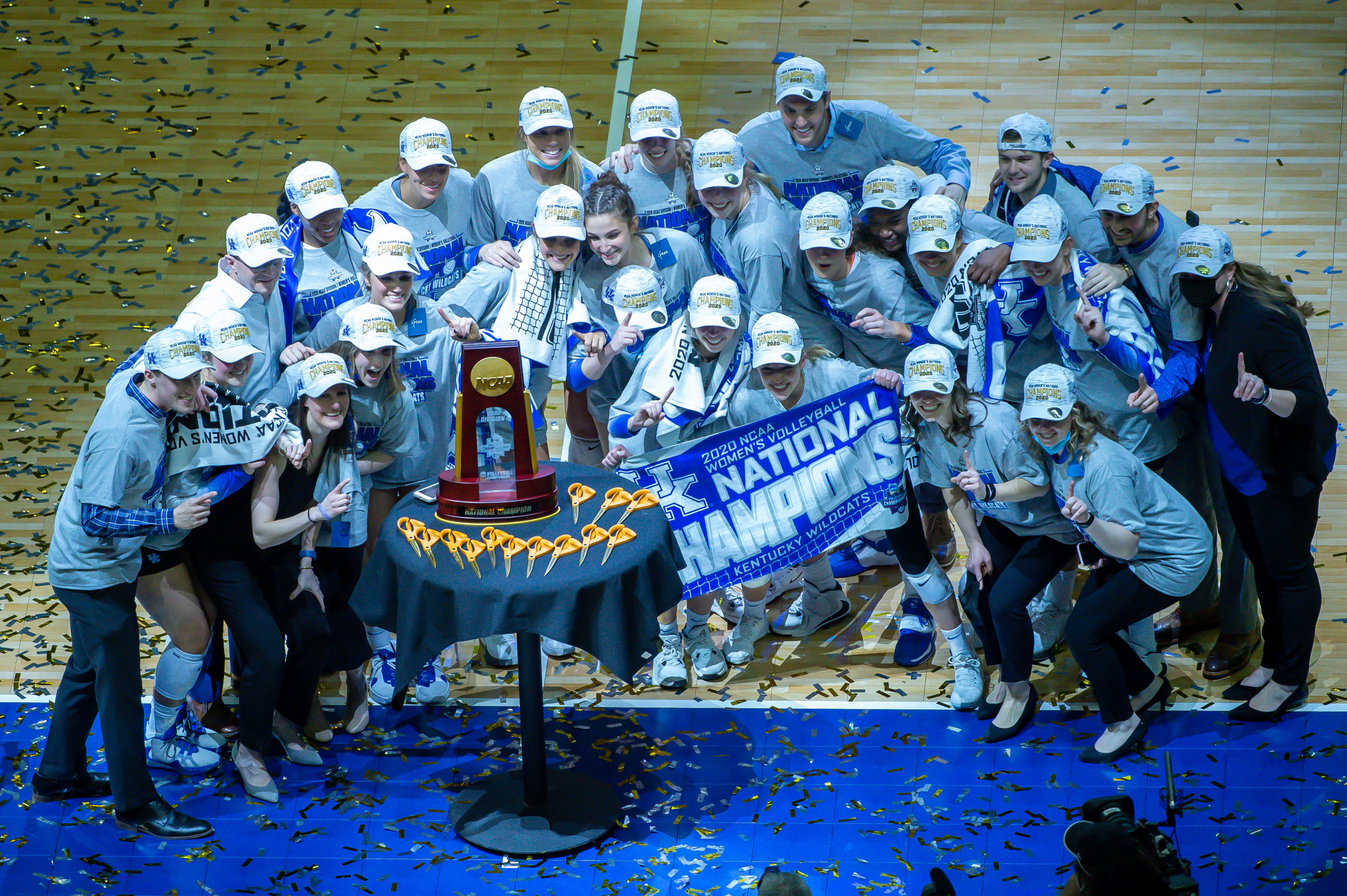 2020 NCAA Women's Volleyball Championship, Kentucky Wildcats Wallpaper, 3200x2130 HD Desktop