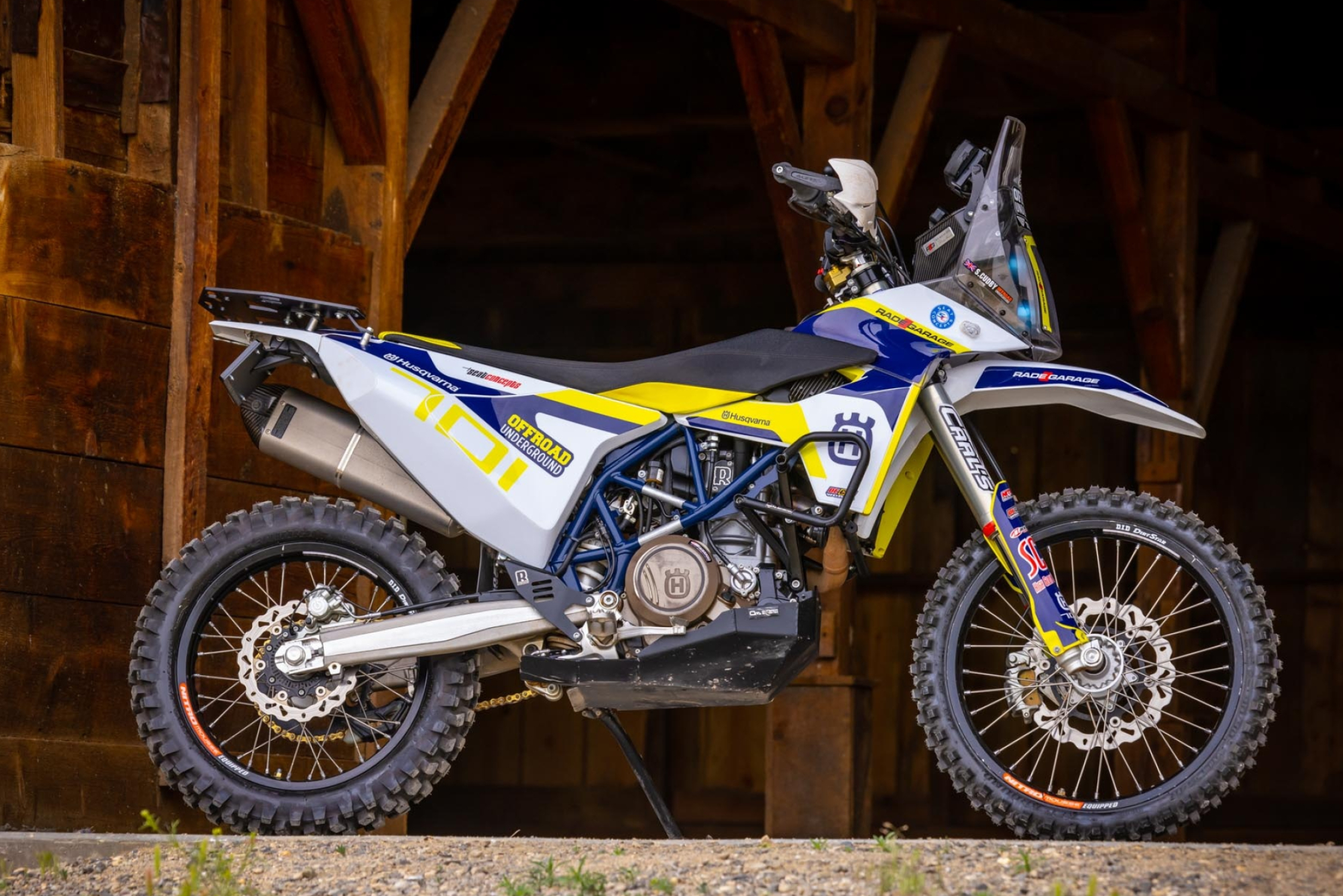 Husqvarna 701 ENDURO, Builds offroad, Underground, 2250x1500 HD Desktop