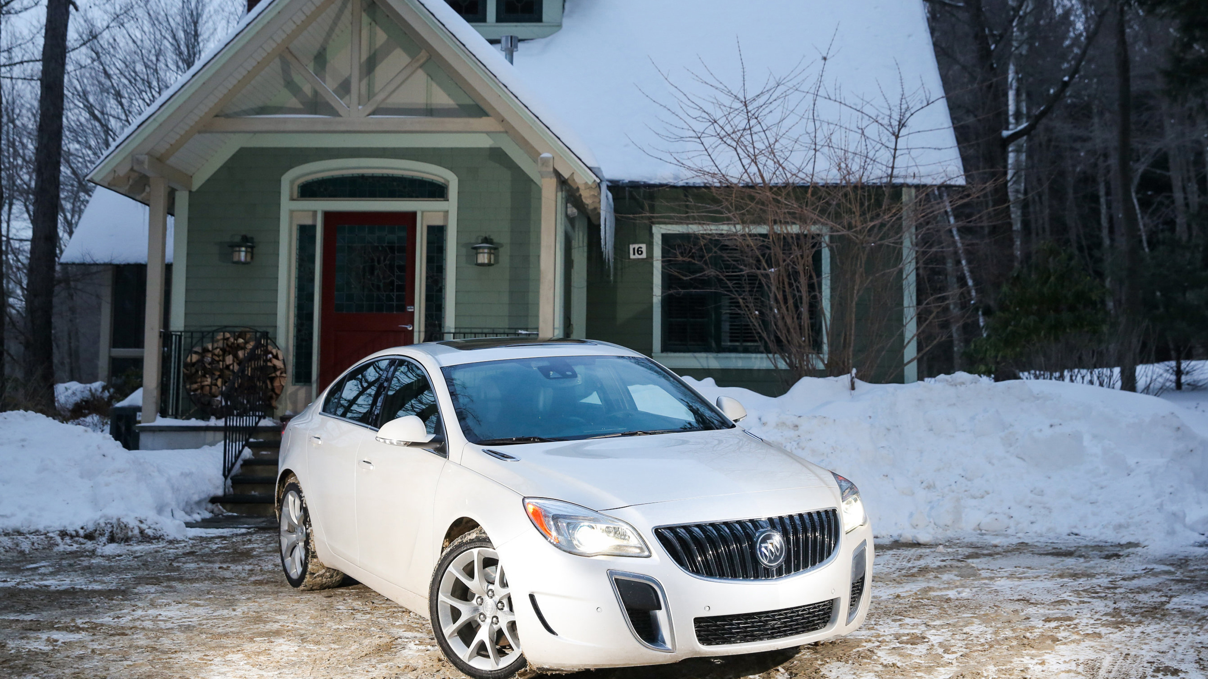 Buick Regal GS, Powerful and agile, All-wheel drive, Dynamic performance, 3840x2160 4K Desktop