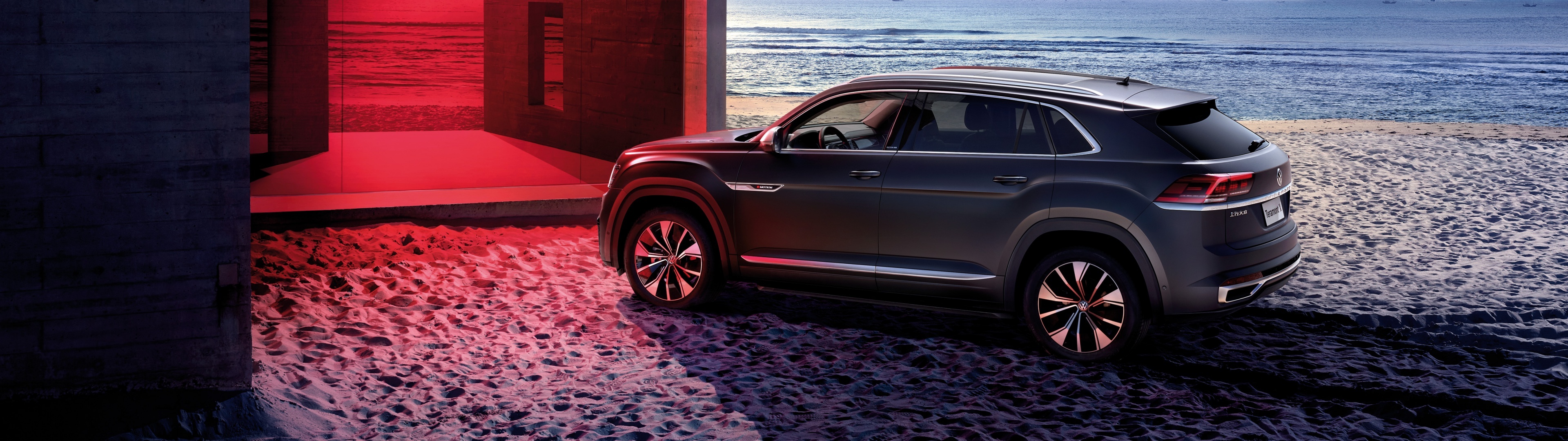 Volkswagen Atlas, Teramont X edition, 2020 model, Car wallpaper, 3840x1080 Dual Screen Desktop