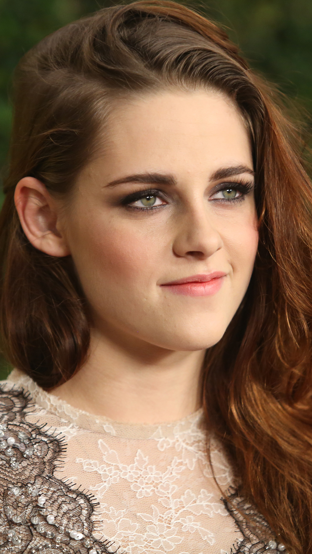 Kristen Stewart, embroidered lace dress, smokey eye makeup, Full HD Phone wallpaper