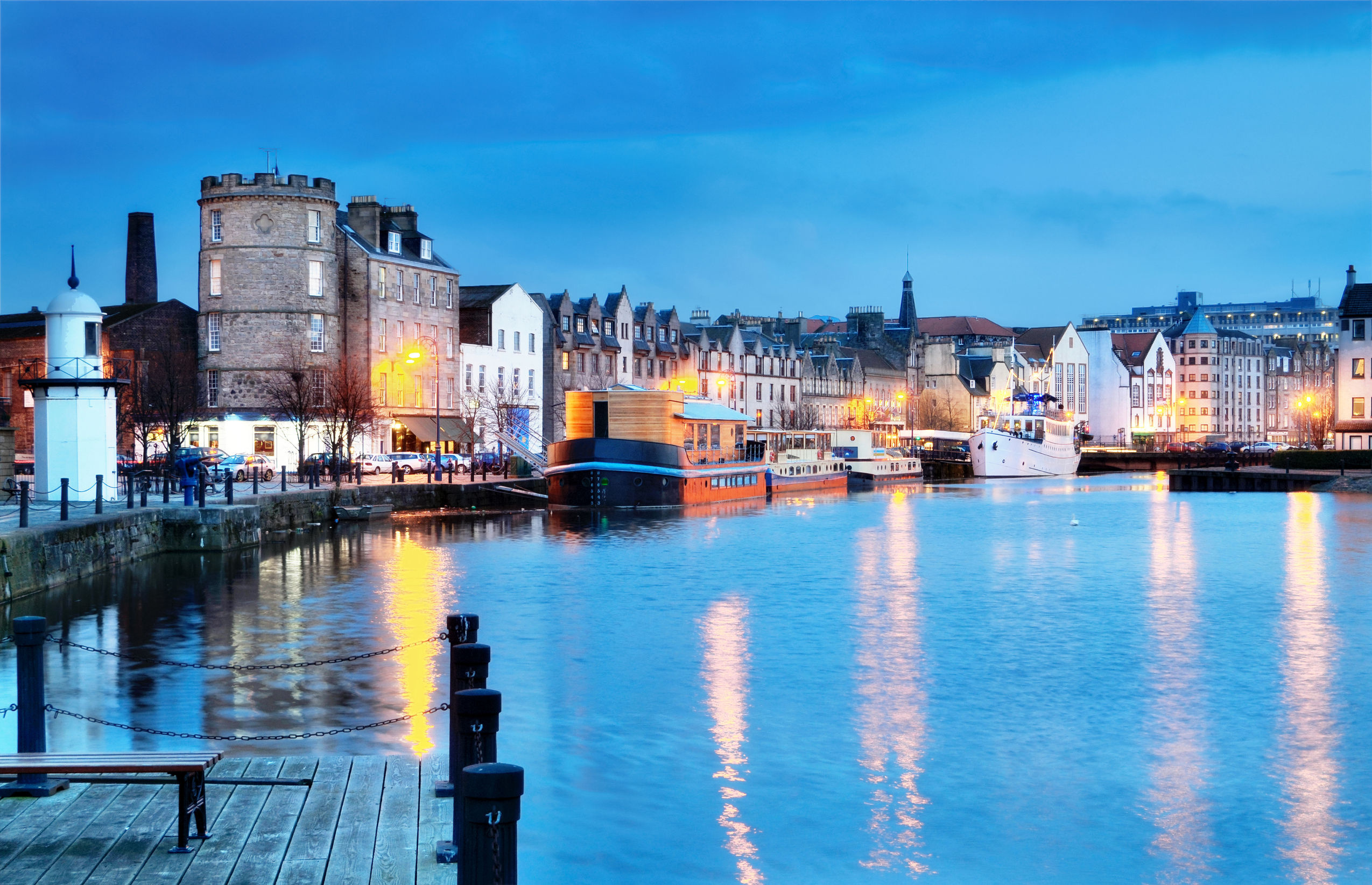Leith Harbour, Edinburgh (Scotland) Wallpaper, 2550x1650 HD Desktop