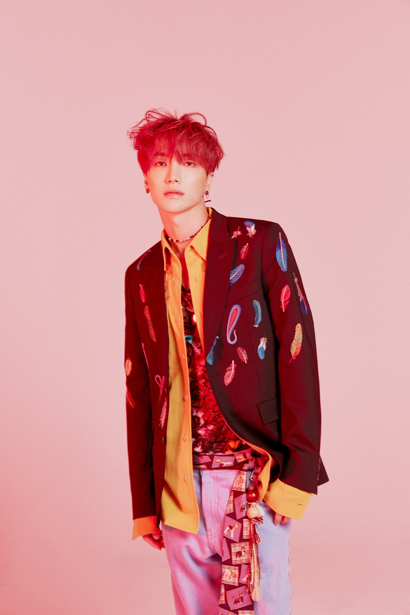 Leeteuk, Image 208588, Asiachan Kpop, Korean singer, 1370x2050 HD Phone