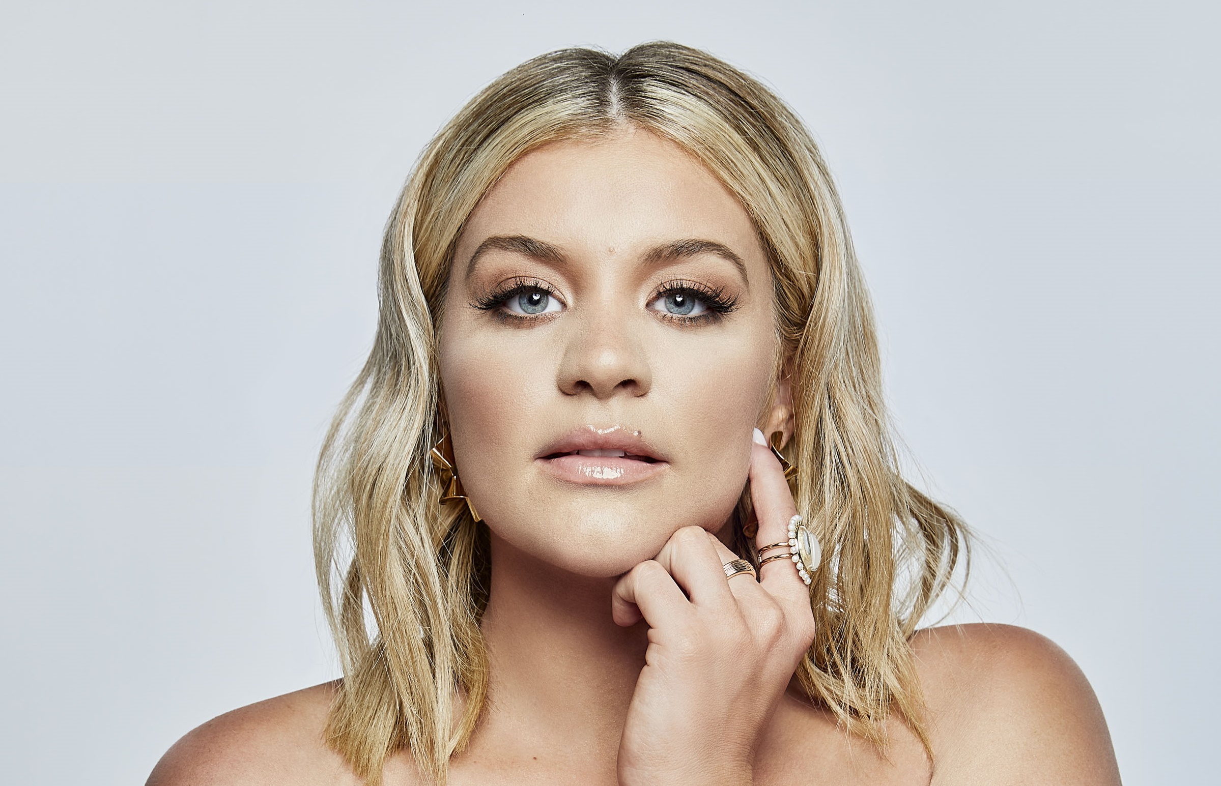 Lauren Alaina Plans 2022 Top of the World Headline Tour Sounds Like Nashville 2400x1550