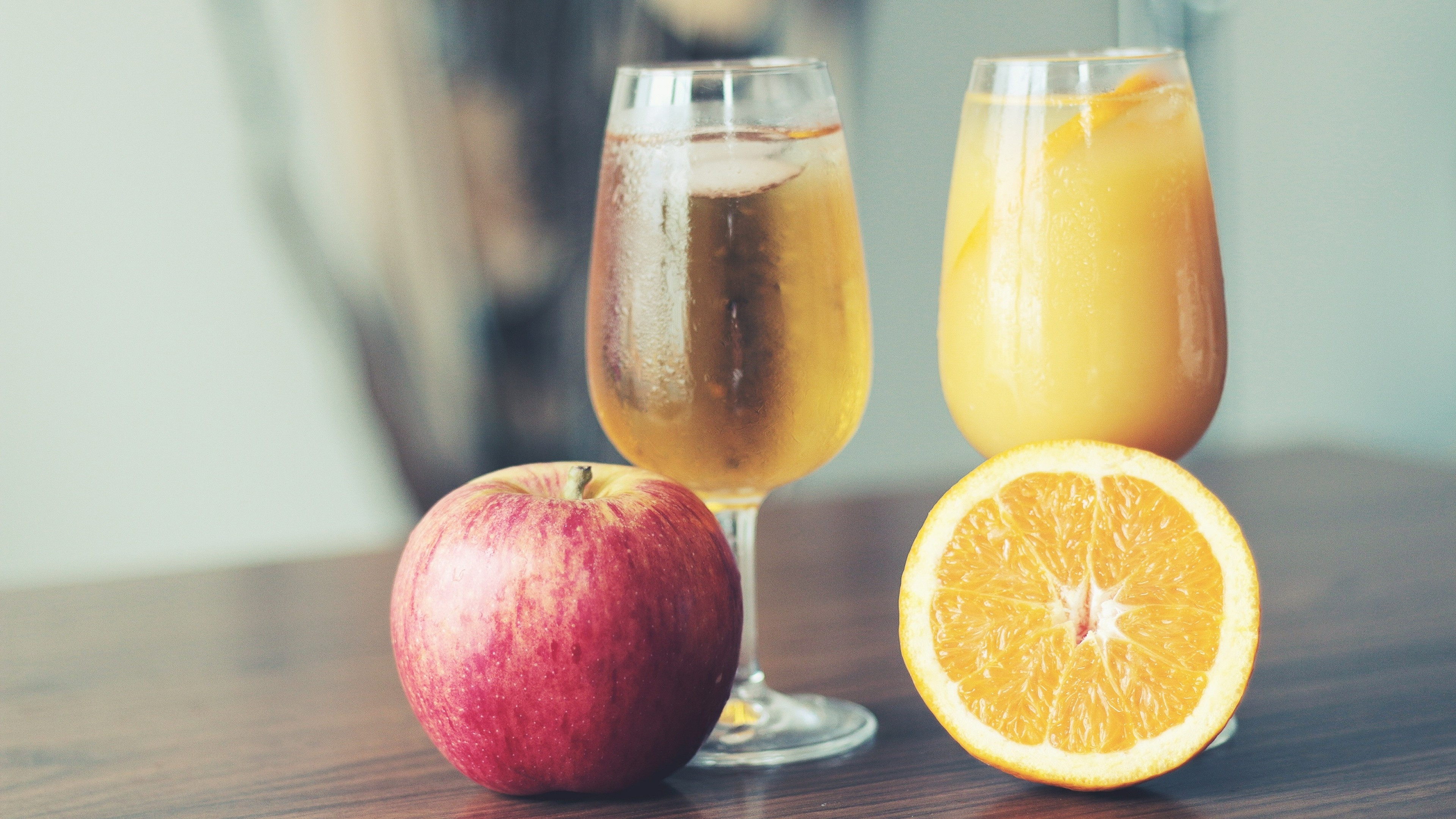 Apple and orange, Juice Wallpaper, 3840x2160 4K Desktop