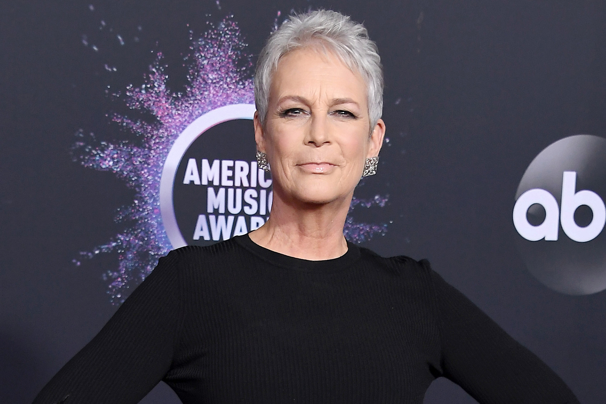 American Music Awards, Jamie Lee Curtis Wallpaper, 2000x1340 HD Desktop