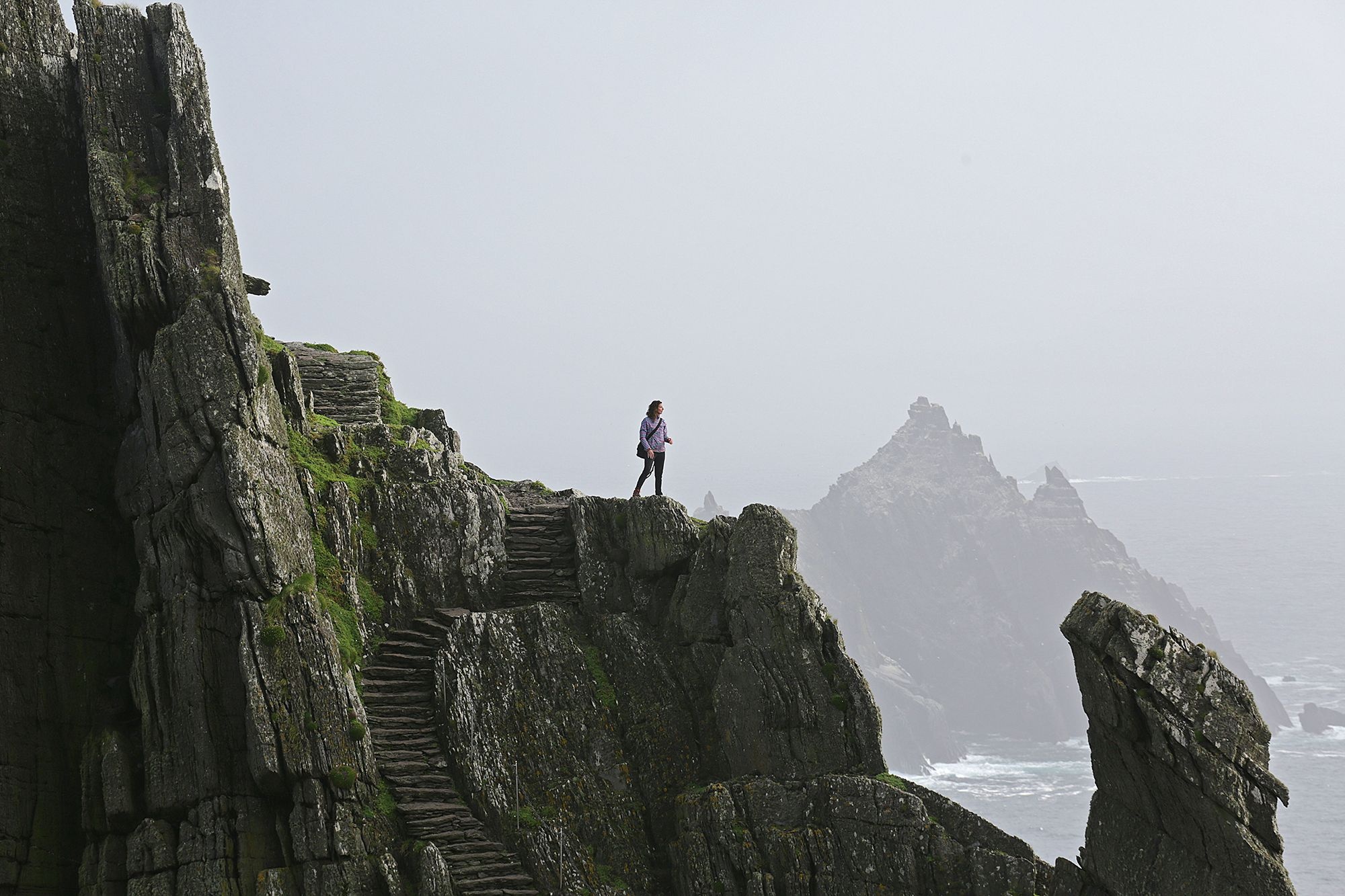 Skellig Michael, Luke Skywalker's island, Ireland tours, Star Wars, 2000x1340 HD Desktop