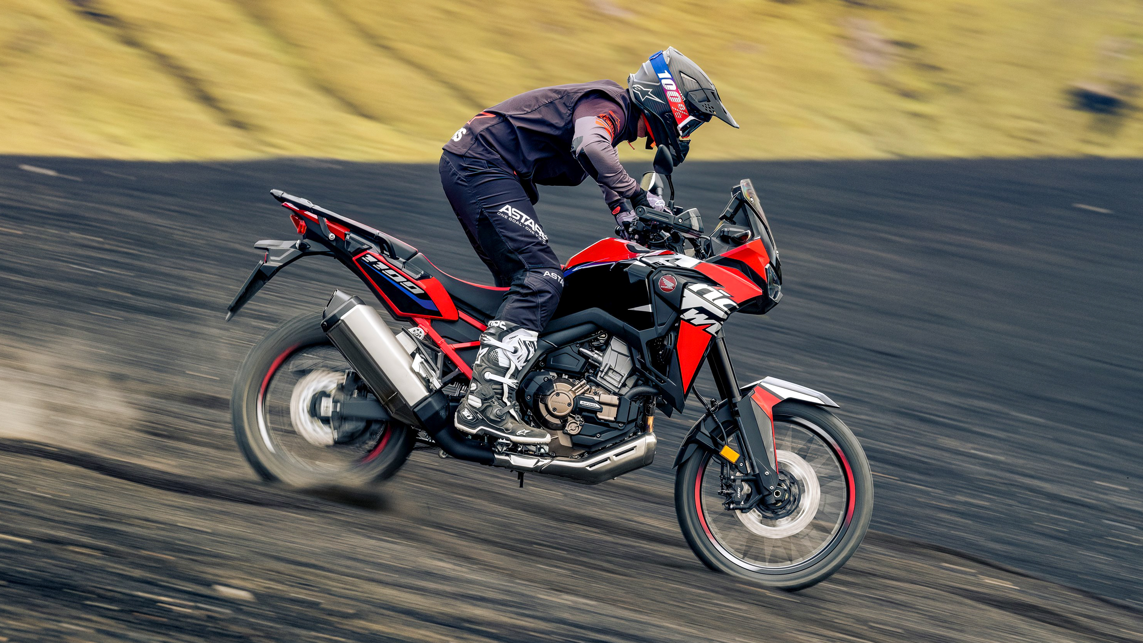 Honda Africa Twin, Auto expert, 2022 model details, Exciting features, 3840x2160 4K Desktop