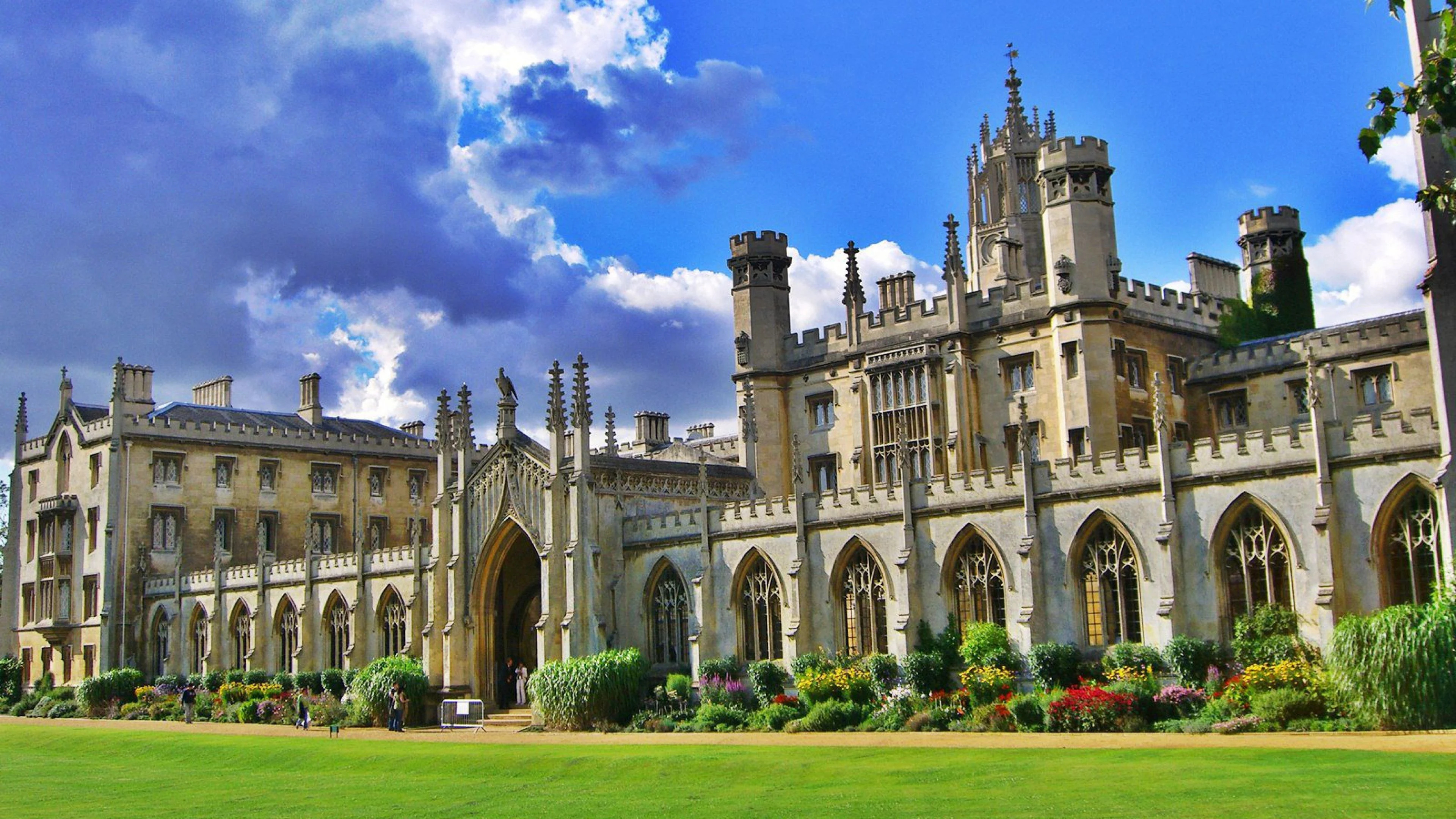 Cambridge University, Desktop backgrounds, Wallpaper access, Academic environment, 3840x2160 4K Desktop