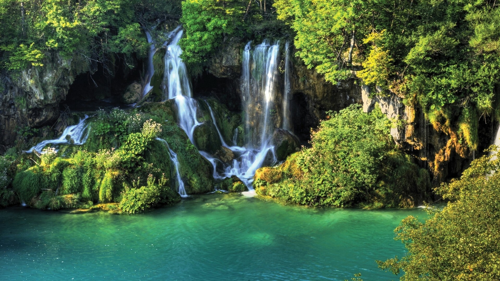 Thailand's treasures, Majestic waterfalls, Breathtaking rivers, Pristine jungles, 1920x1080 Full HD Desktop