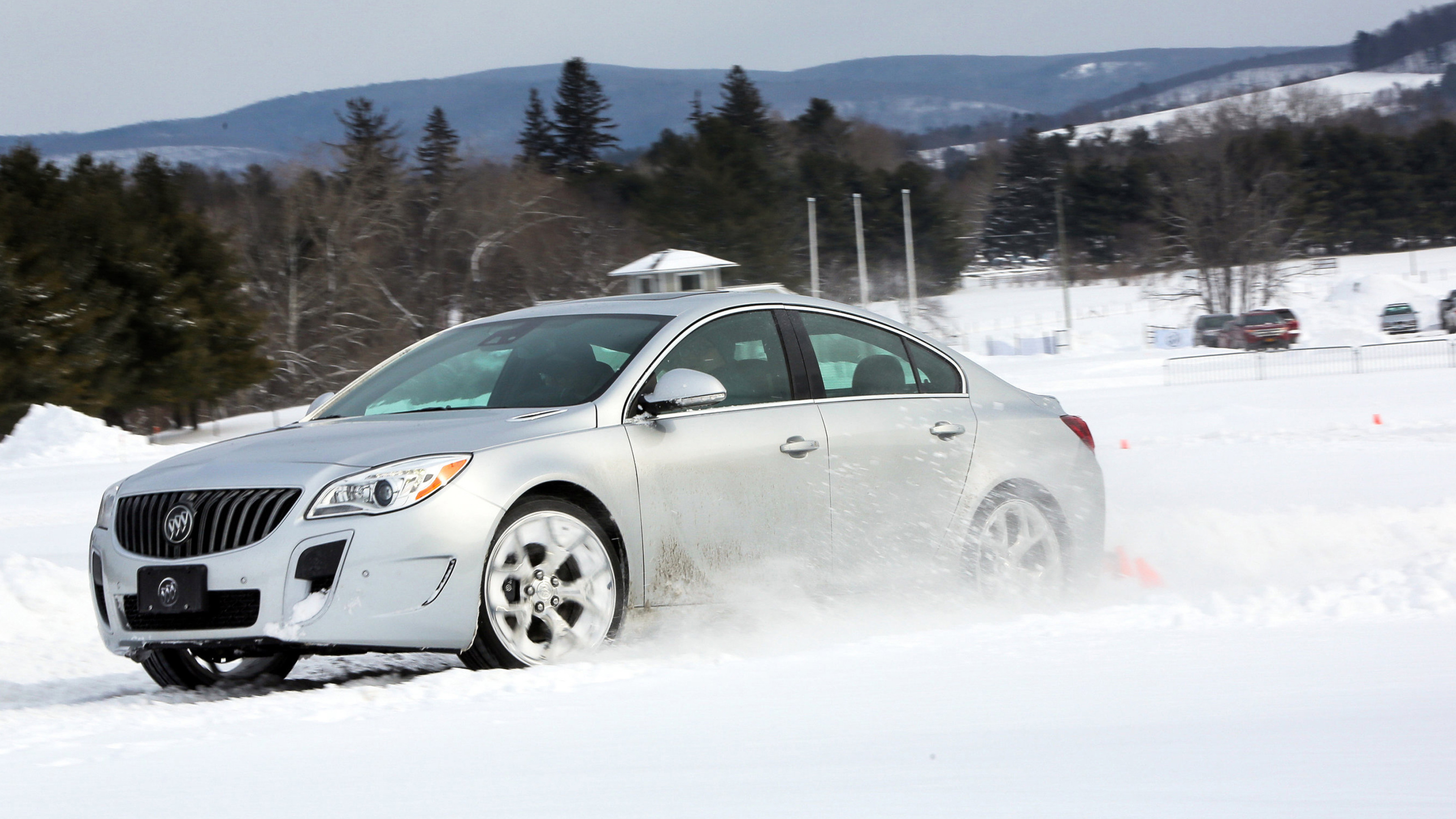 Buick Regal GS, AWD, High-performance sedan, Luxury car, 3840x2160 4K Desktop