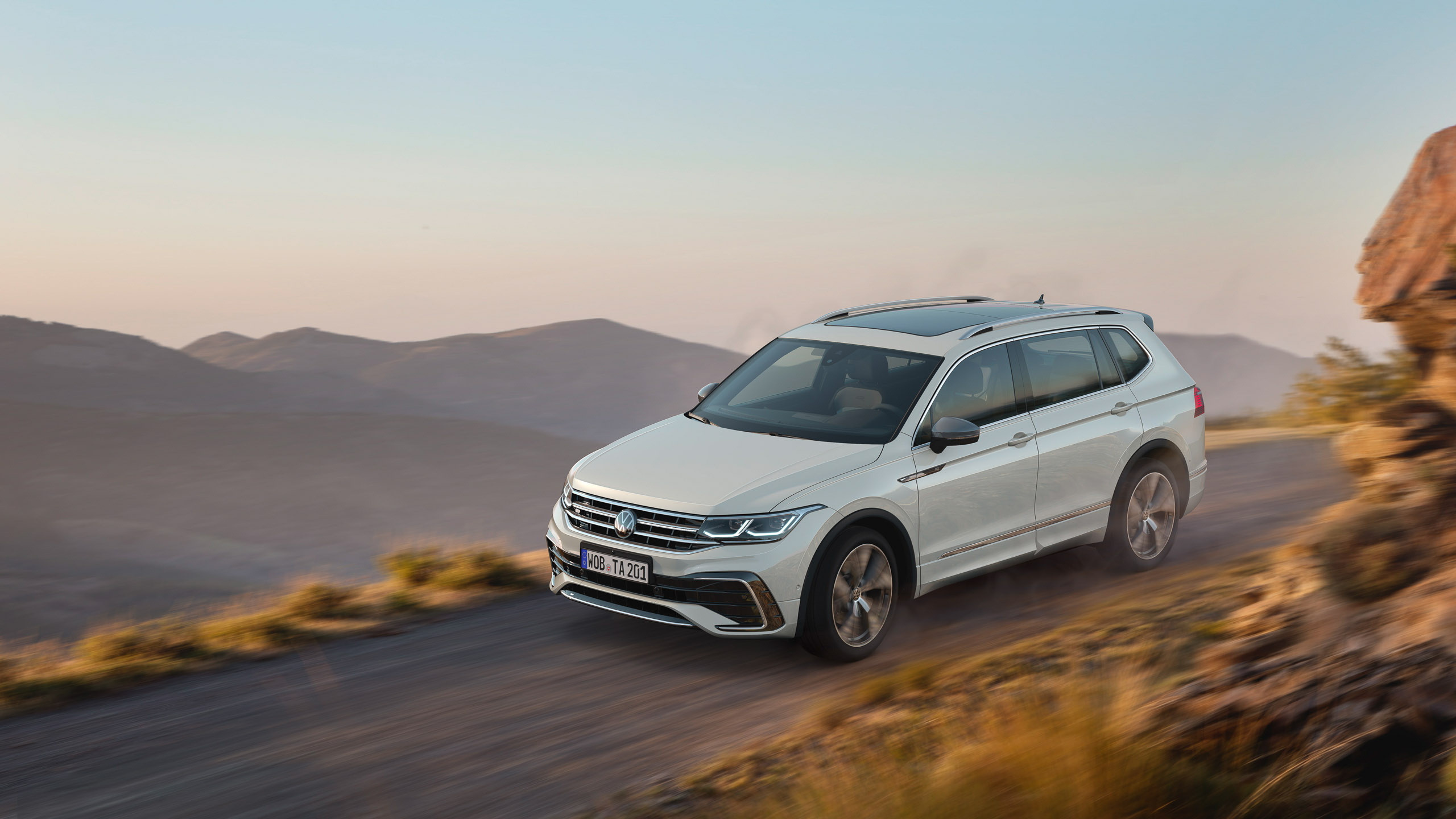 Volkswagen Tiguan, Allspace 2022, Upgraded intelligence, Fanaticar magazine, 2560x1440 HD Desktop