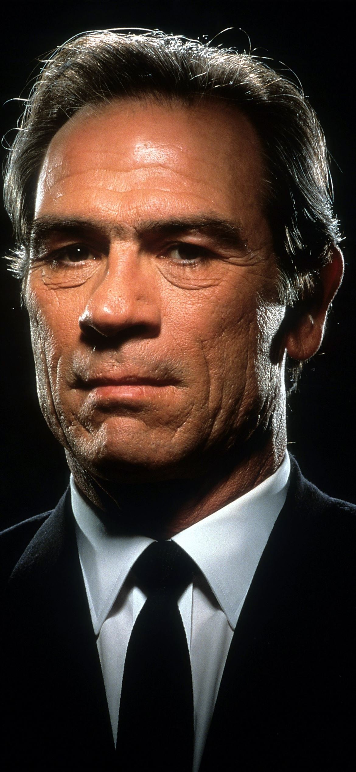 Tommy Lee Jones, Men in Black, Movies, iPhone Wallpapers, 1170x2540 HD Phone