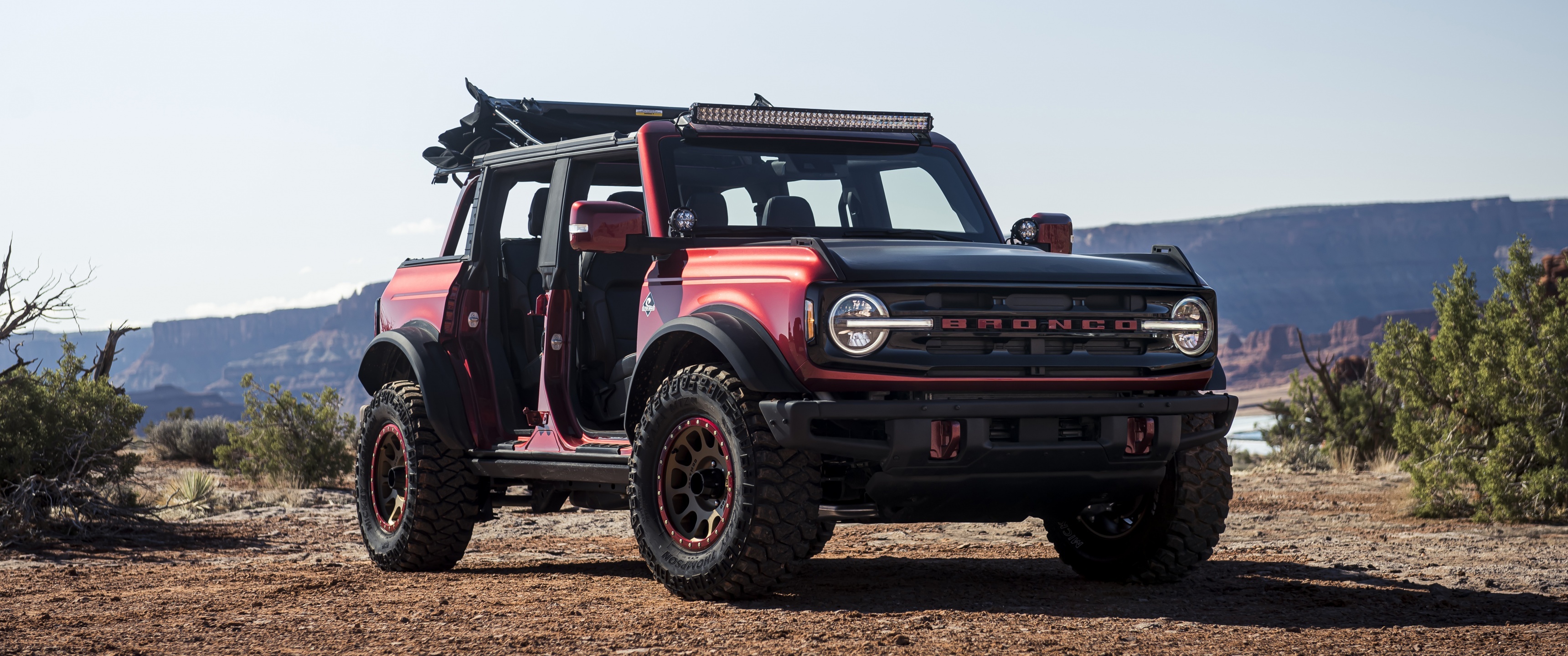 Outer Banks Edition, Ford Bronco Sport Wallpaper, 3440x1440 Dual Screen Desktop