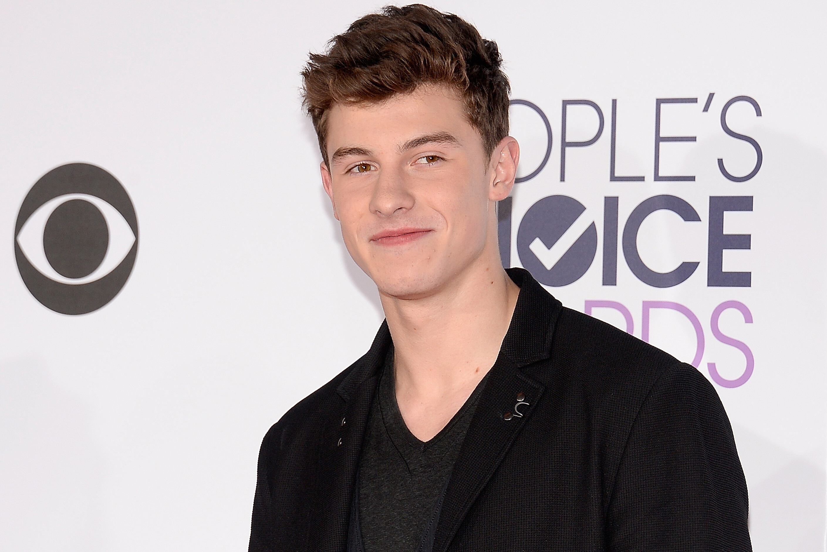 People's Choice Awards 2016, Shawn Mendes Wallpaper, 2820x1880 HD Desktop