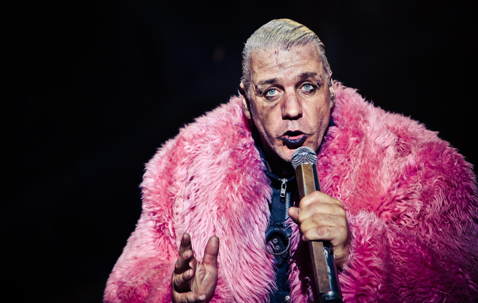 Till Lindemann music video, Ich hasse Kinder, Controversial release, Shocking visuals, 2000x1270 HD Desktop