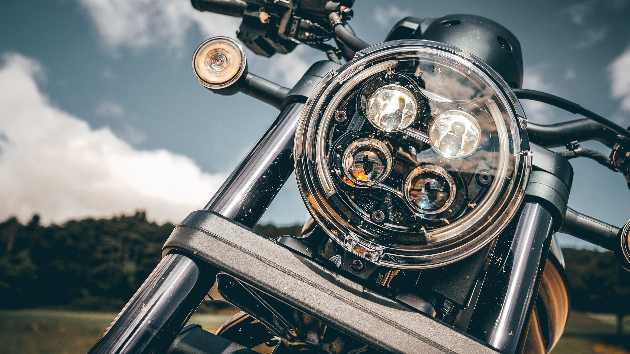 Headlight, Honda Rebel Wallpaper, 2050x1160 HD Desktop