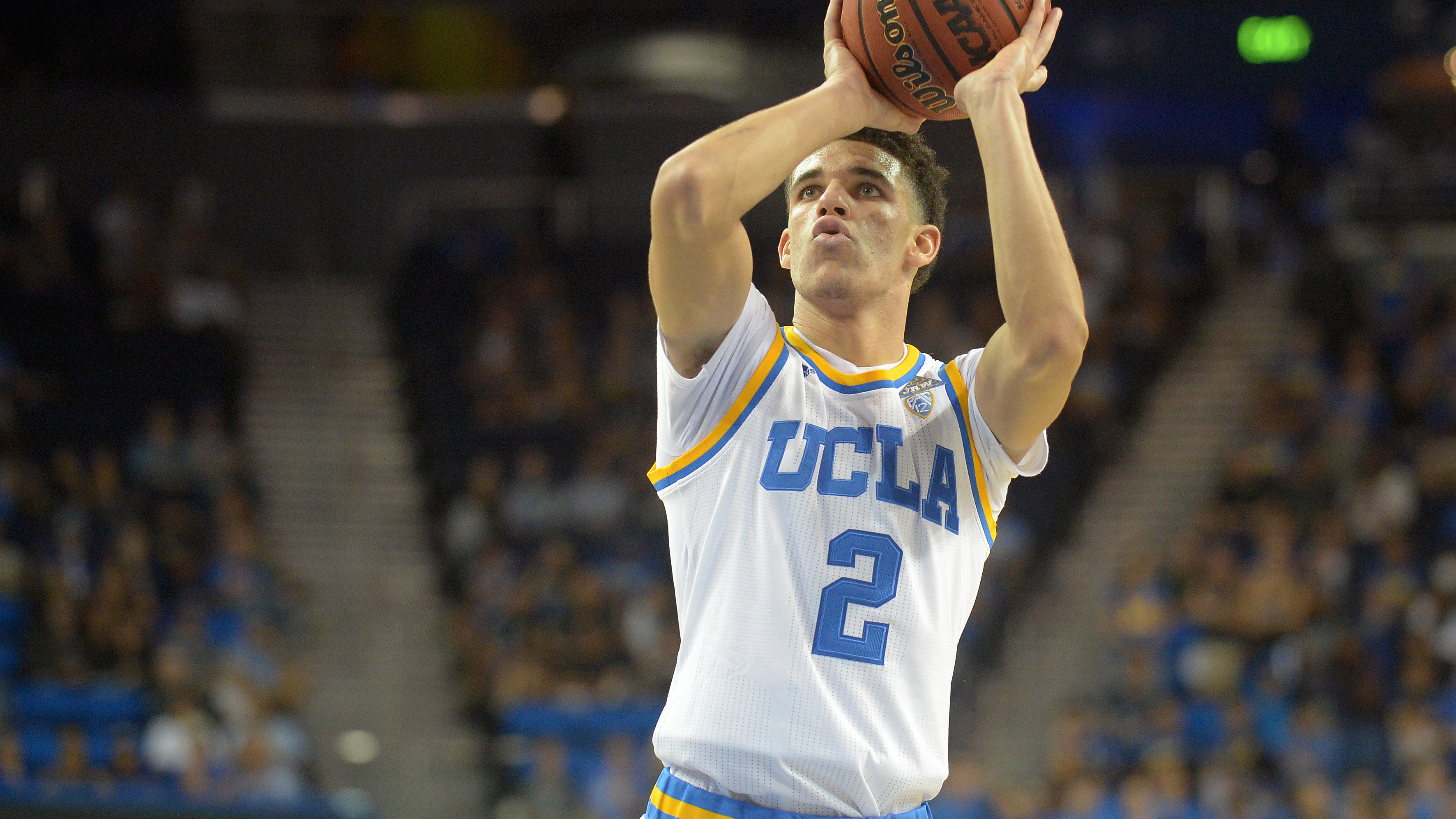 UCLA, Lonzo Ball Wallpaper, 3550x2000 HD Desktop