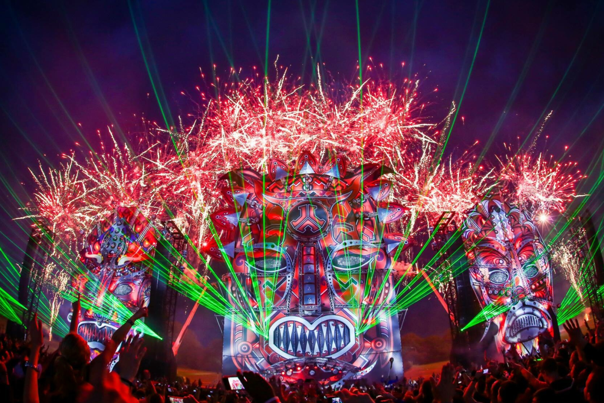 EDM festival wallpaper, Energetic music, Dynamic visuals, Unforgettable nights, 2050x1370 HD Desktop