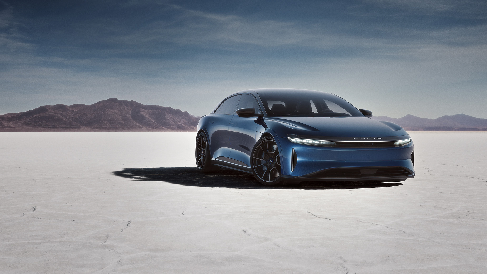 Lucid Air Sapphire, High-performance electric car, Record-breaking speeds, Stunning design, 2050x1160 HD Desktop