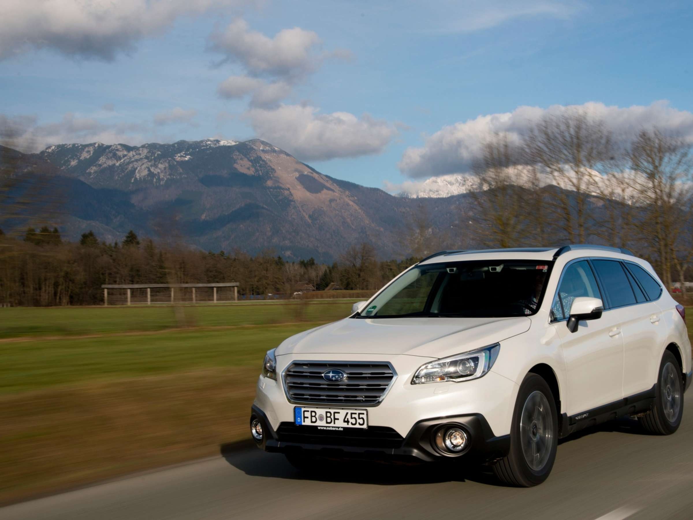 Gen V 2014, Subaru Outback Wallpaper, 2400x1800 HD Desktop