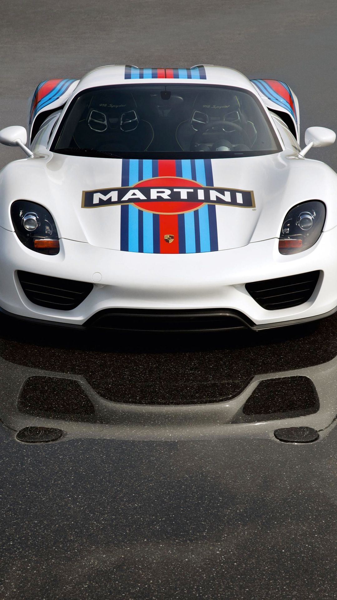Porsche 918 Spyder, Martini Racing livery, Wet asphalt reflection, Full HD Phone wallpaper