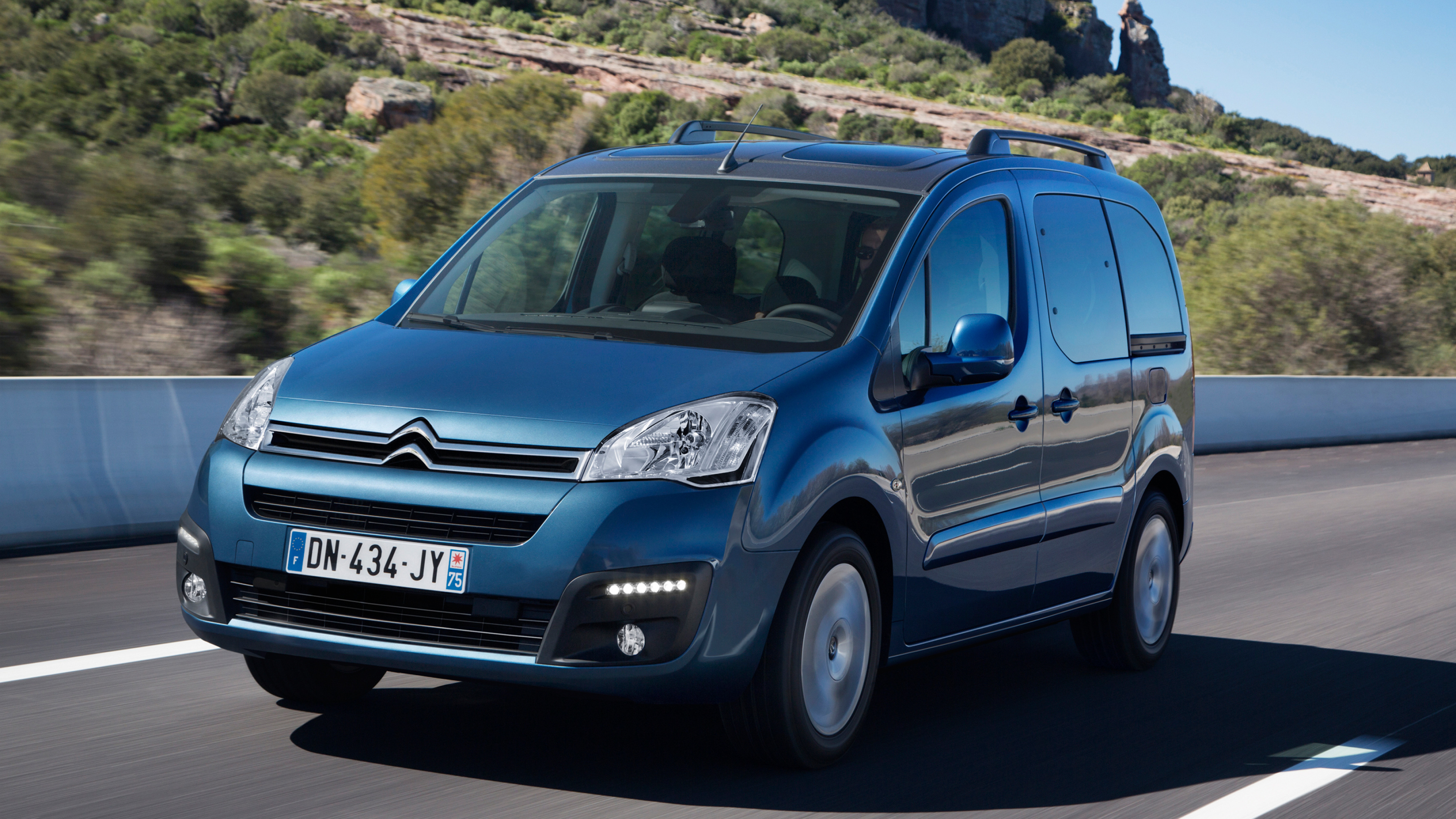 Citroen Berlingo, Remarkable wallpapers, Unparalleled clarity, Everyday hero, 3840x2160 4K Desktop