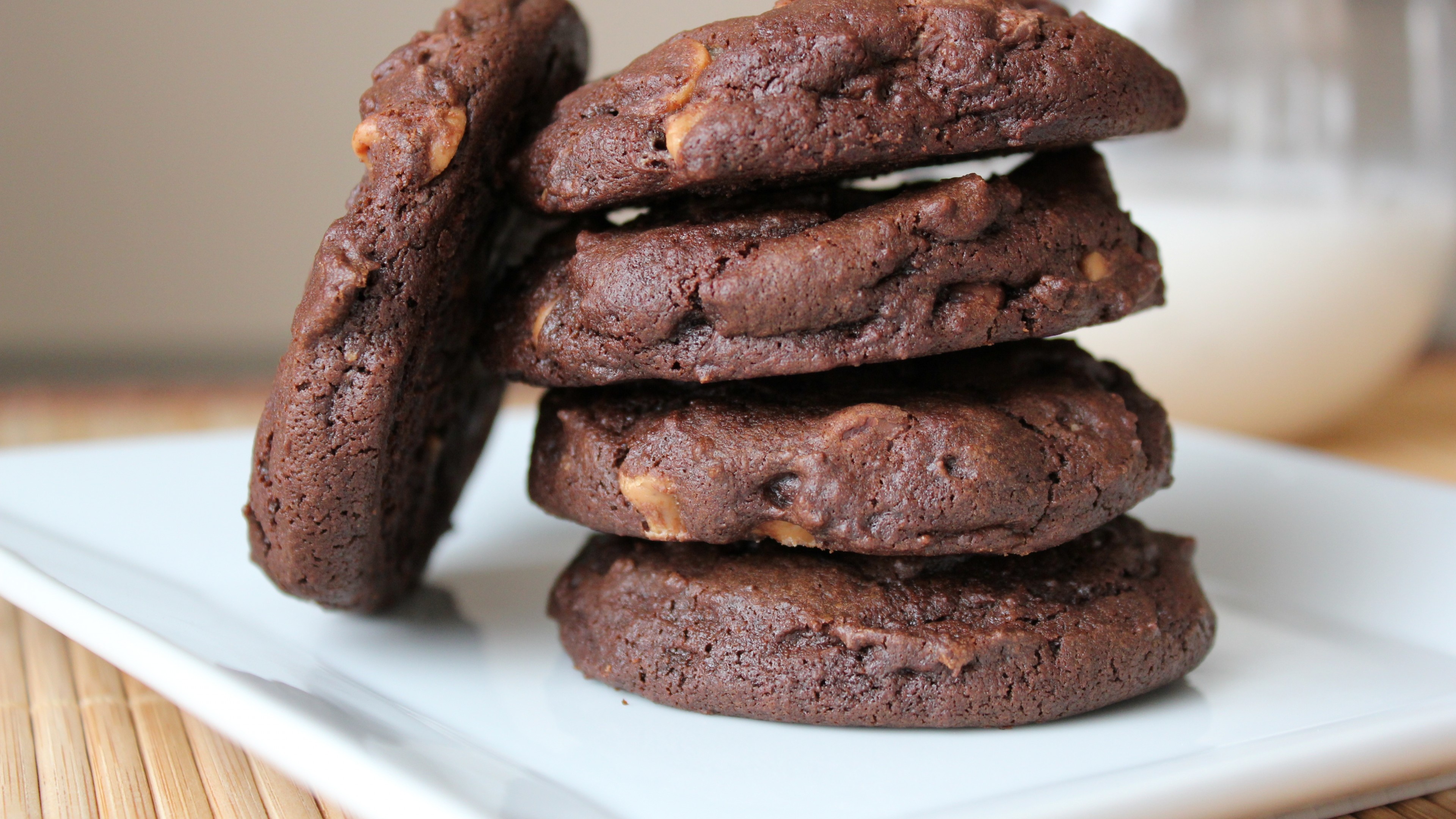 Delectable cookie recipe, Chocolatey goodness, Cooking inspiration, Almonds and cookies, 3840x2160 4K Desktop