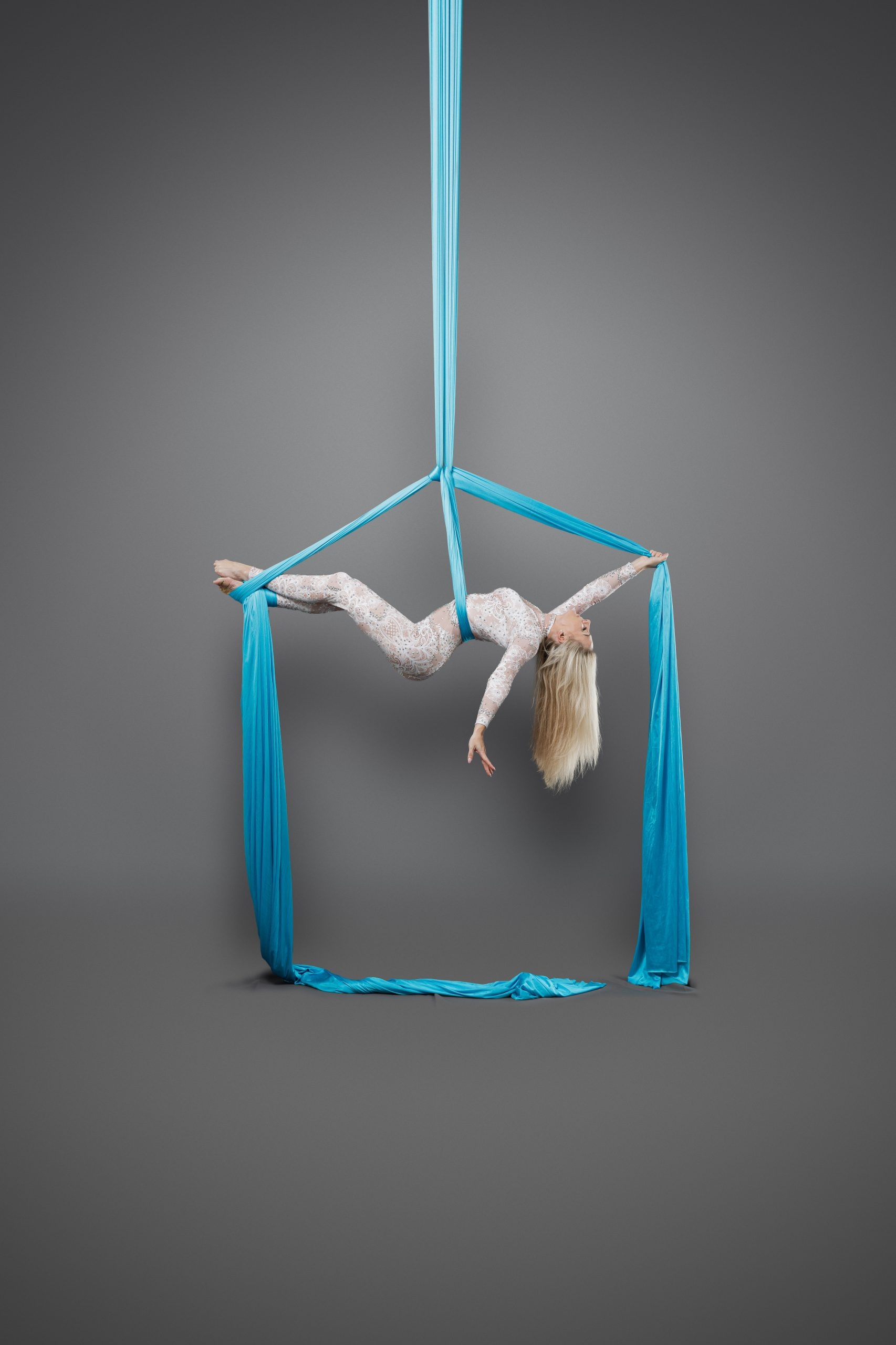 Aerial silks, Mesmerizing performances, Graceful acrobatics, Ethereal art, 1710x2560 HD Phone