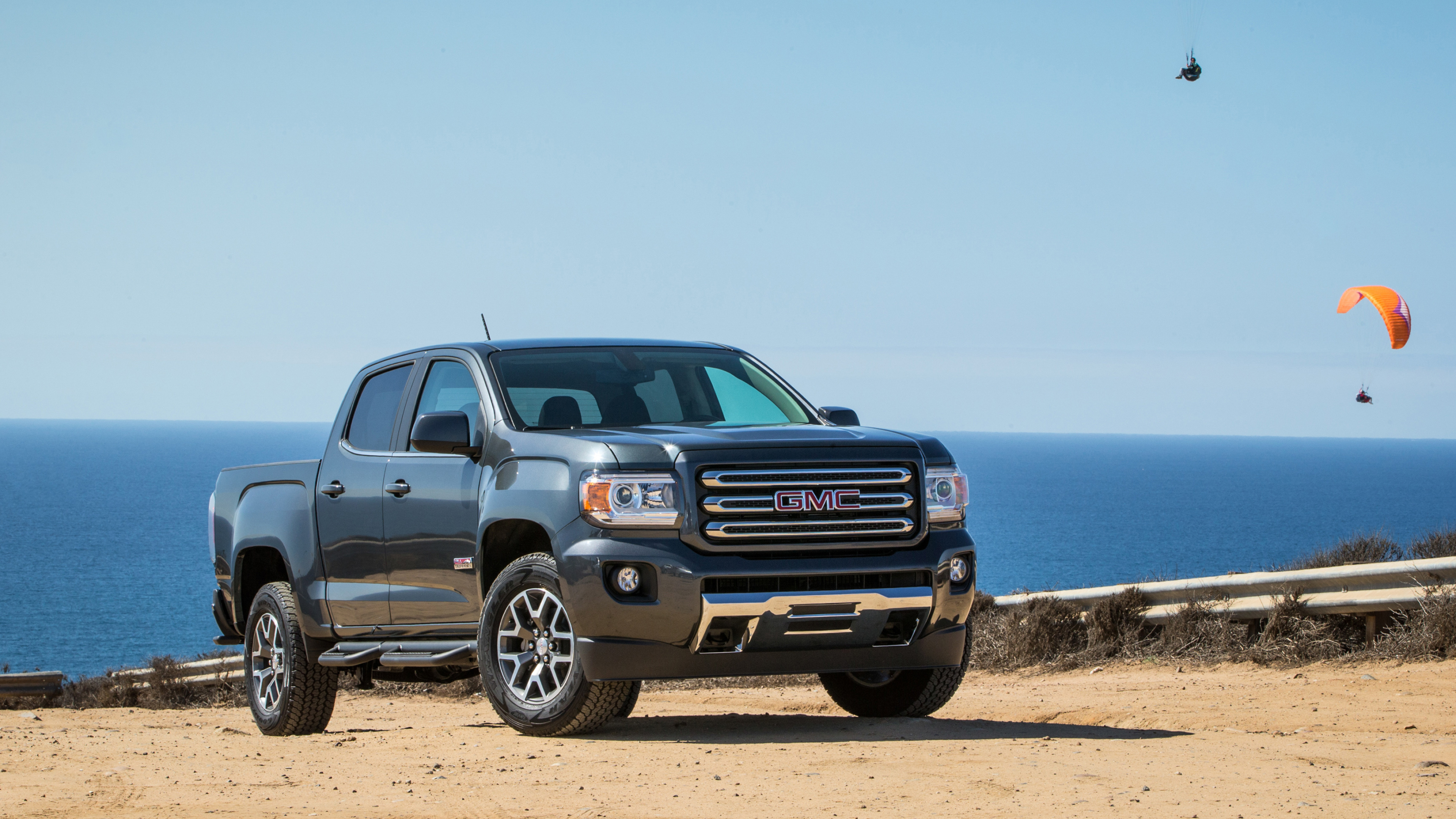GMC Canyon, All terrain crew cab, 2015 model, 3840x2160 4K Desktop