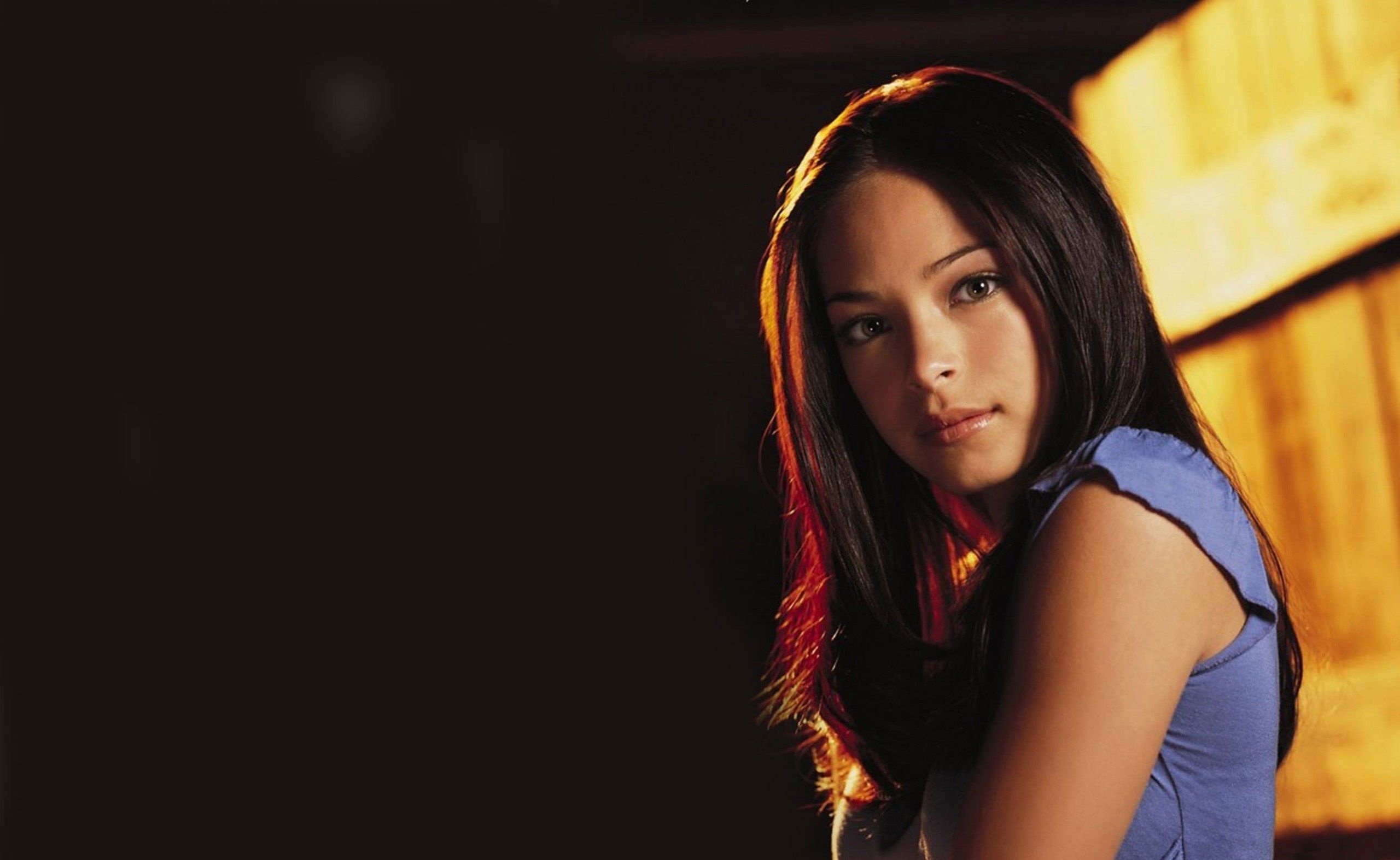 Kristin Kreuk, Beautiful wallpapers, Stunning backgrounds, TV show star, 2560x1580 HD Desktop