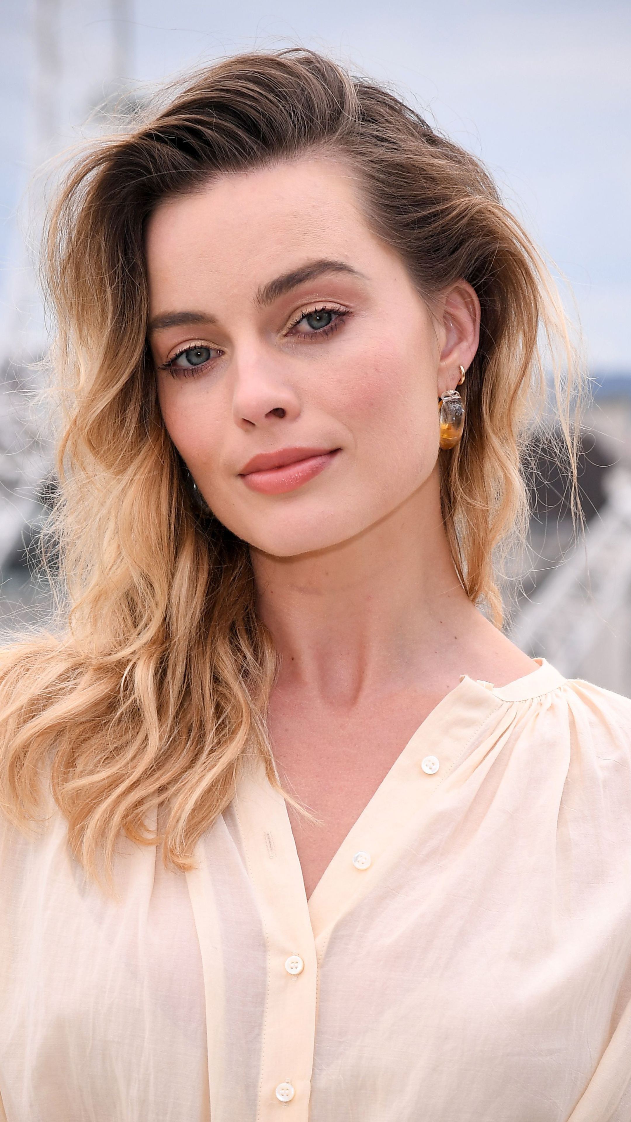 Margot Robbie, Women, 2019, Sony Xperia X, 2160x3840 4K Phone