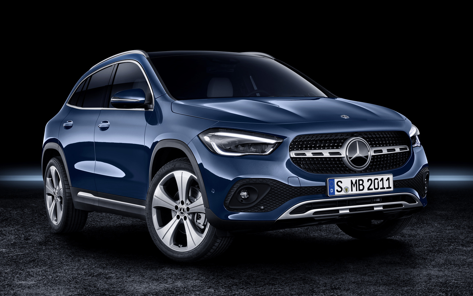 2020 Model, Mercedes-Benz GLA Wallpaper, 1920x1200 HD Desktop