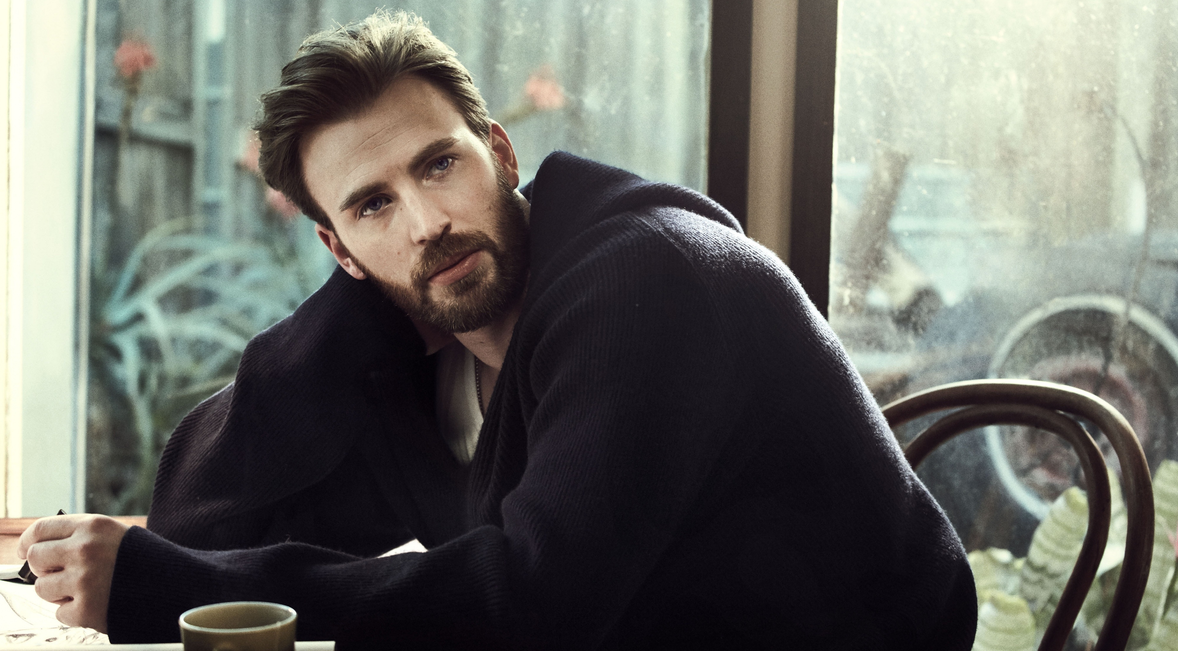 Chris Evans, HD wallpaper, Captivating image, Talented actor, 3840x2130 HD Desktop