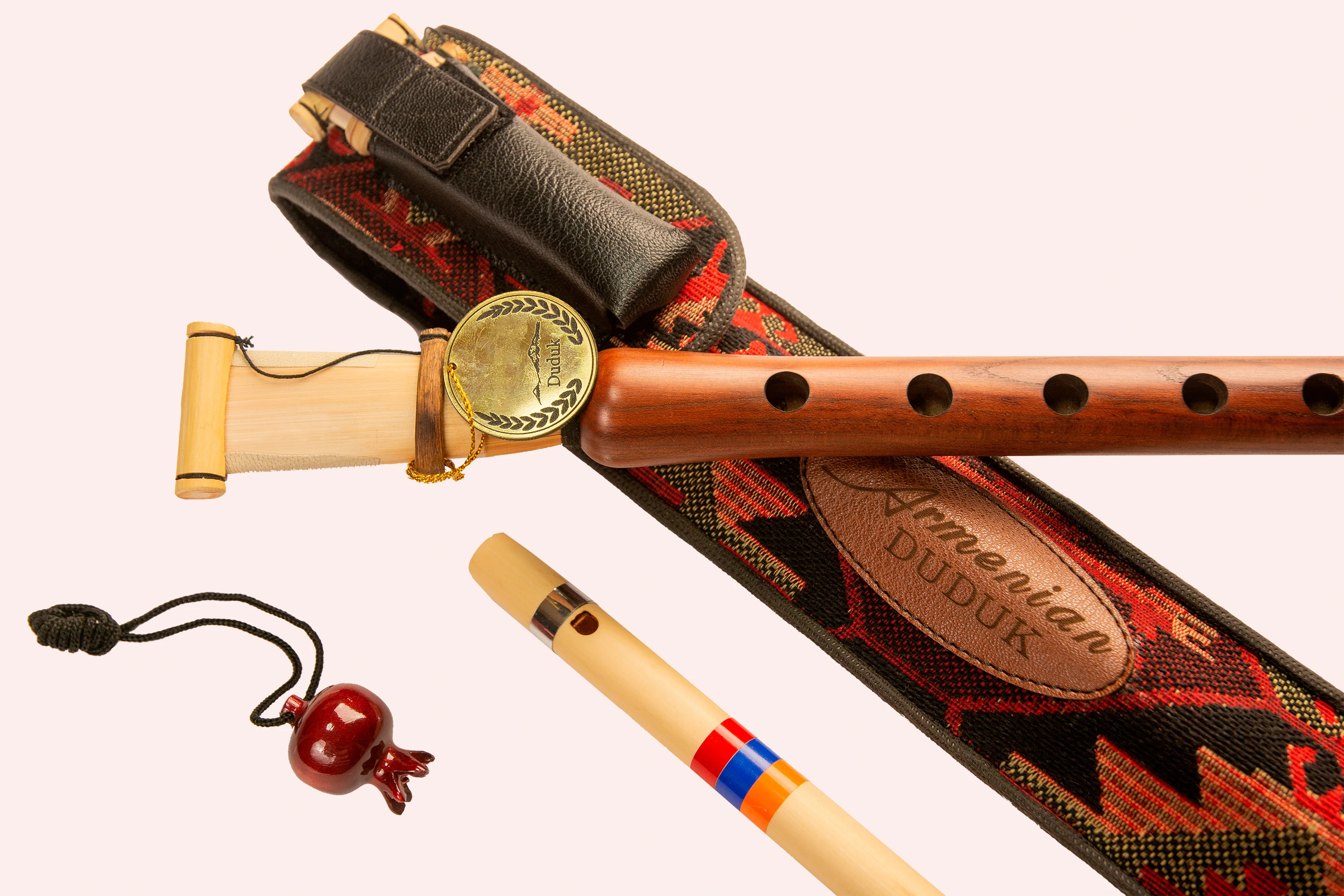 Armenian duduk, Musical instrument, Key A, Exquisite craftsmanship, 3000x2000 HD Desktop