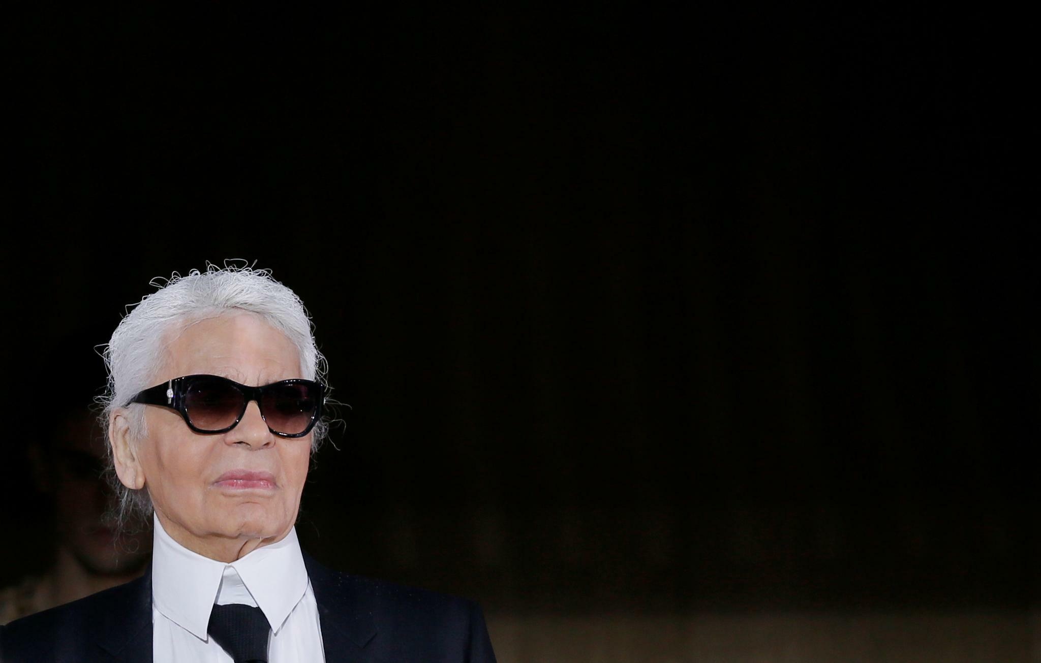 Karl Lagerfeld, Fashion legend, Passing at 85, 2050x1310 HD Desktop