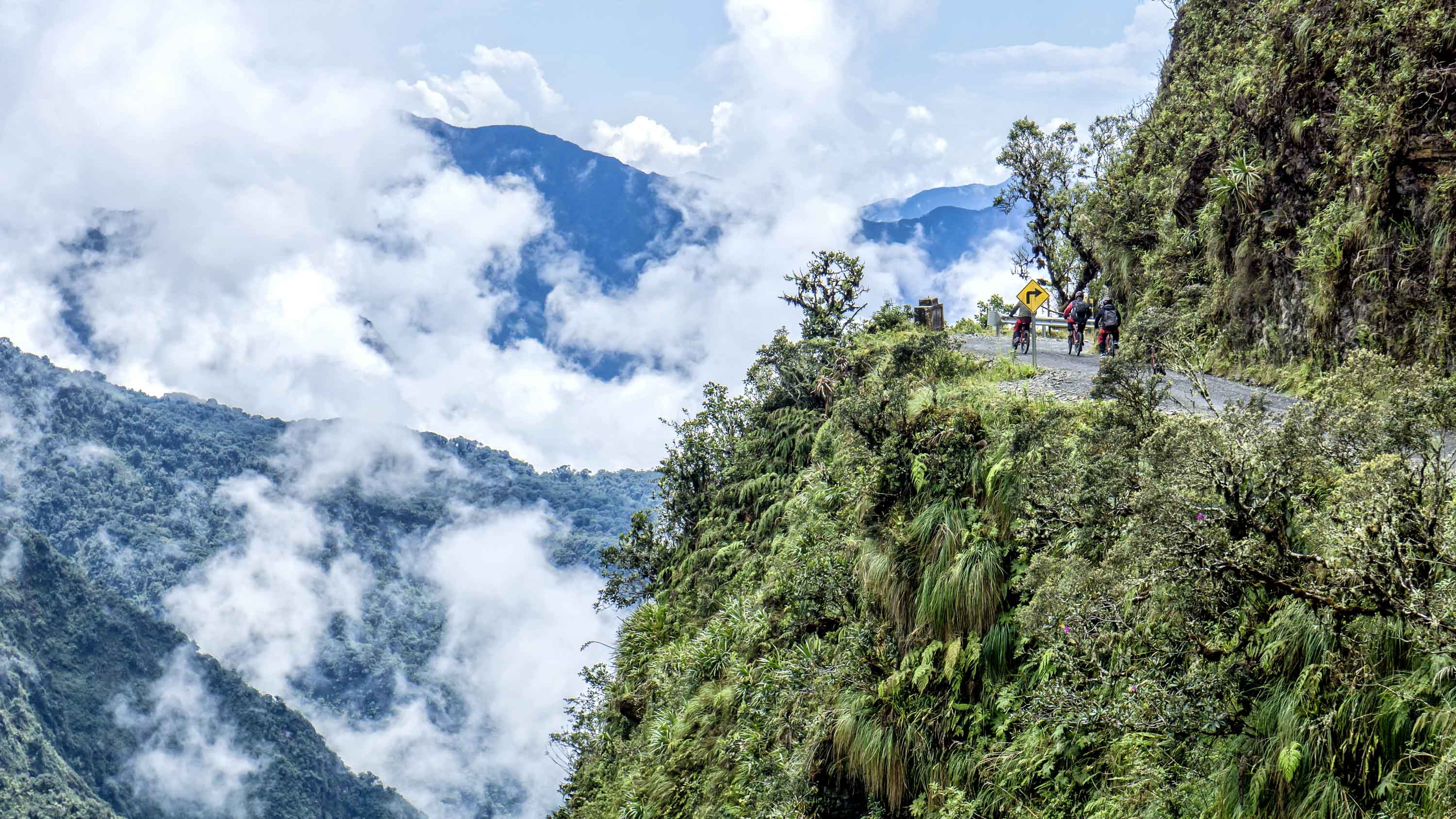 Bolivia, Death Road, Mountain Biking, Thrill, 3000x1690 HD Desktop