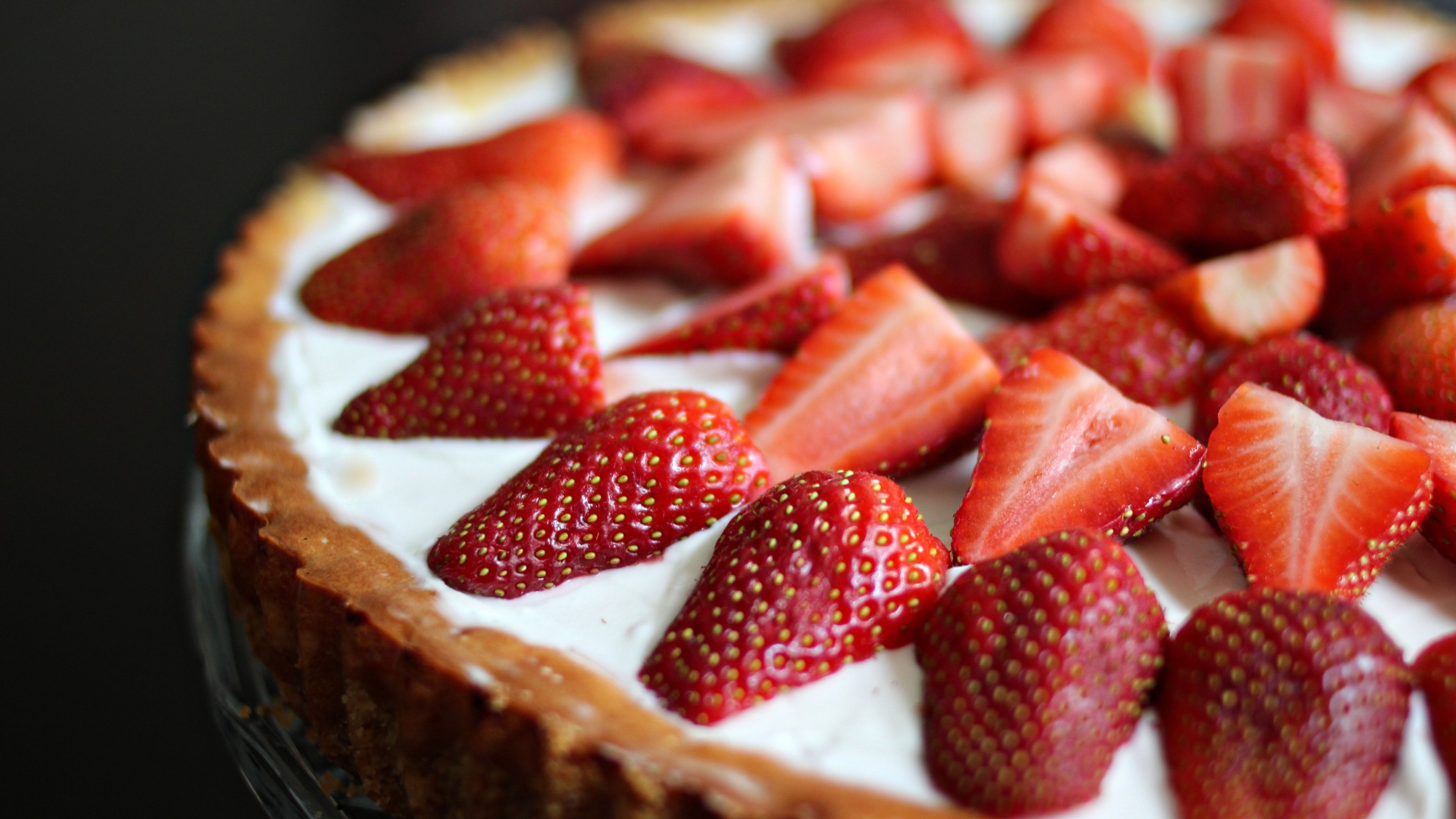 Souffle strawberries, Tart confection, Delicious treat, Food photography, 3840x2160 4K Desktop