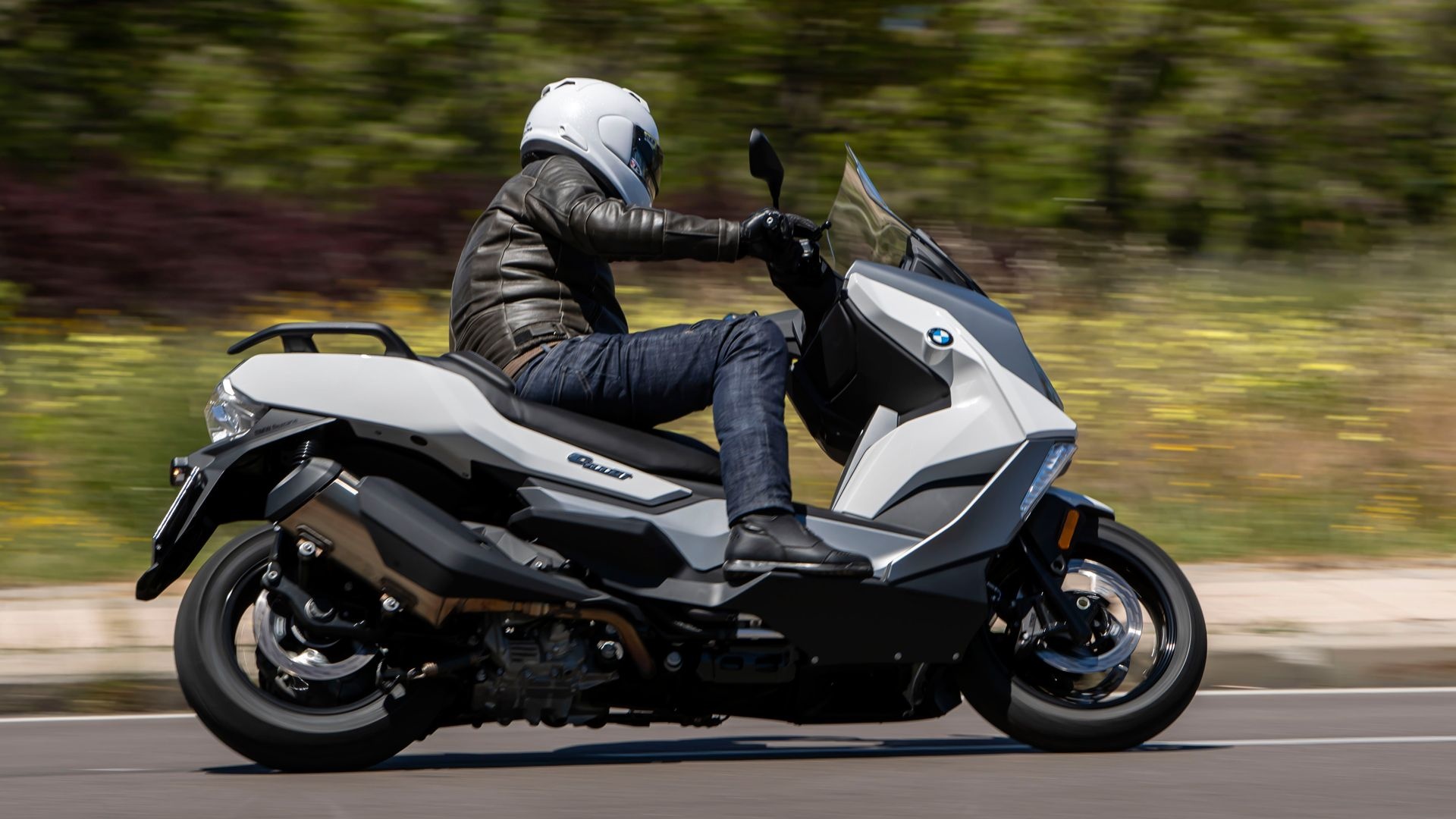 BMW C 400 GT, Maxi-scooter, Stylish design, Powerful performance, 1920x1080 Full HD Desktop