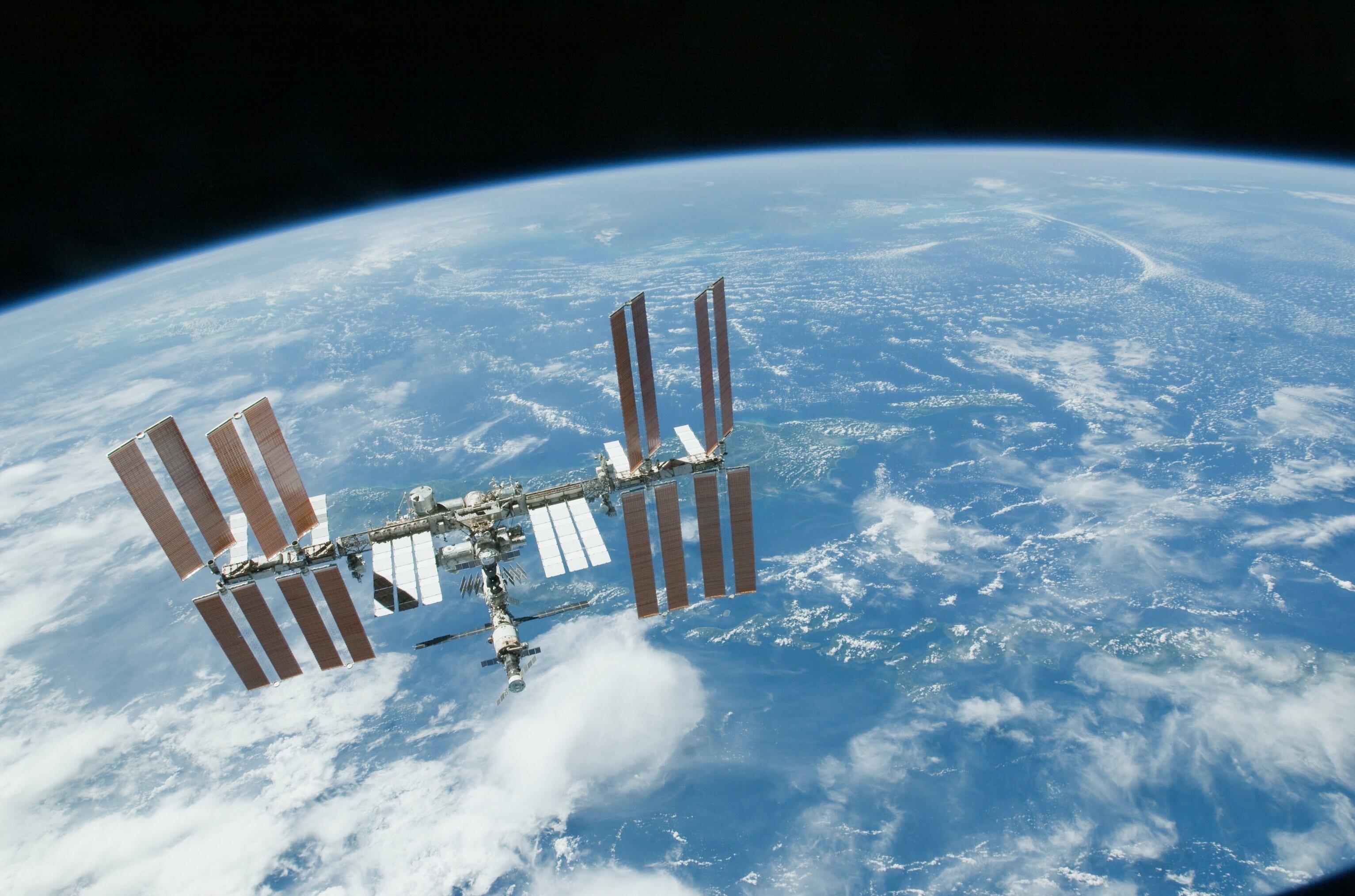 ISS, Widescreen wallpaper, High-resolution image, Space exploration, 3070x2030 HD Desktop