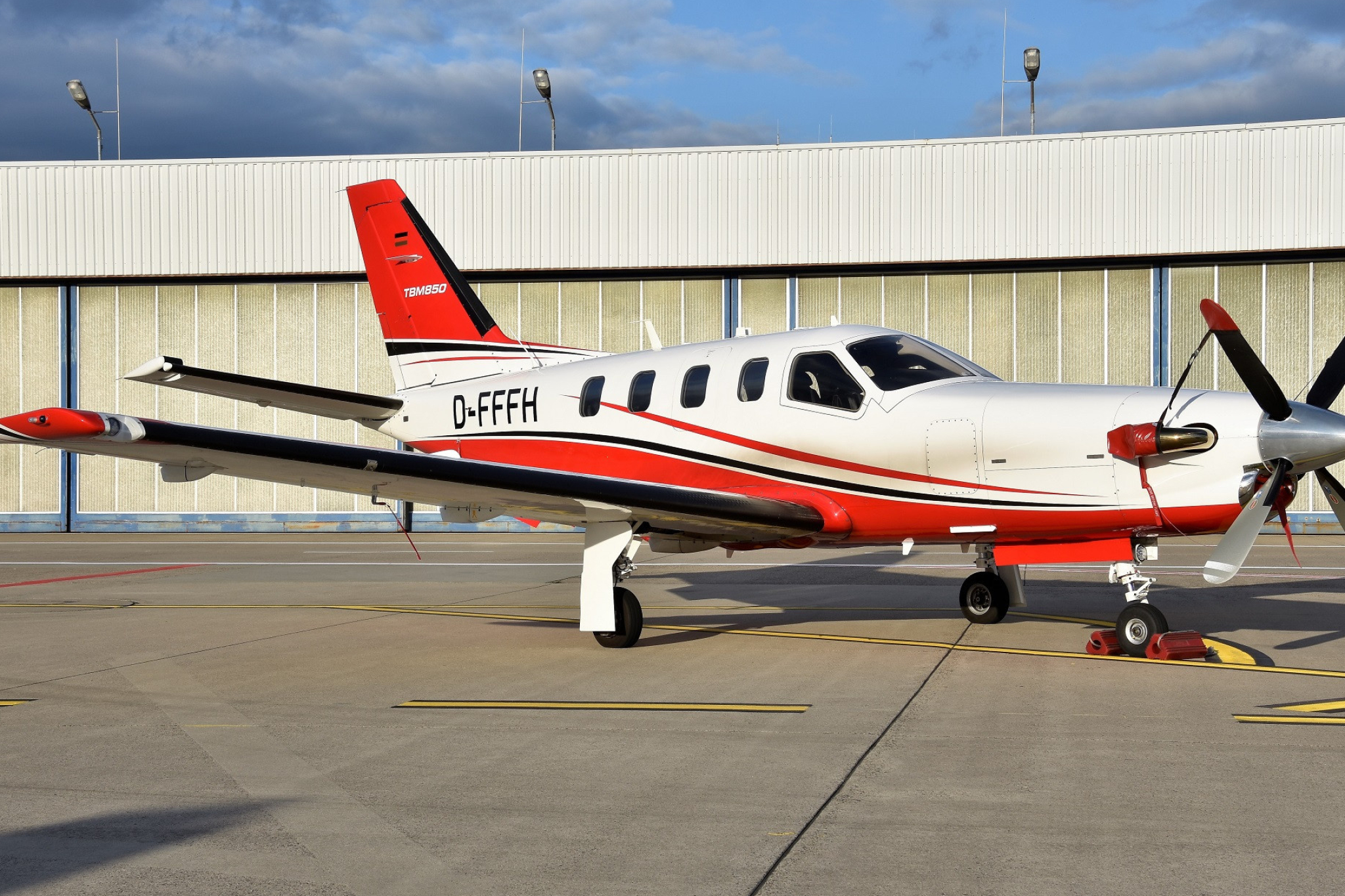 Socata TBM 850, D-FFFH, Private, Onespottercom, 2050x1370 HD Desktop