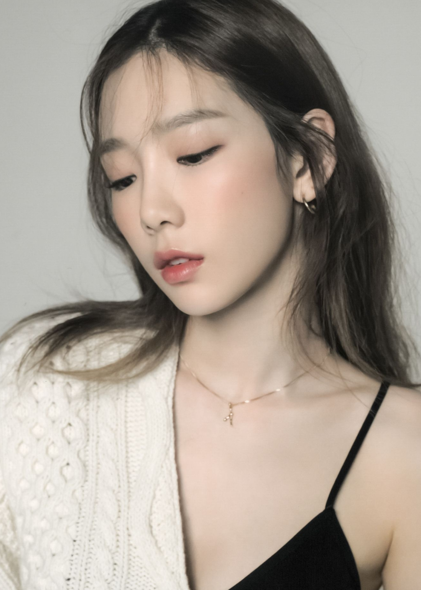 Kim Taeyeon, Music artist, Taeyeon's love, Taeyeon's charm, 1470x2050 HD Phone