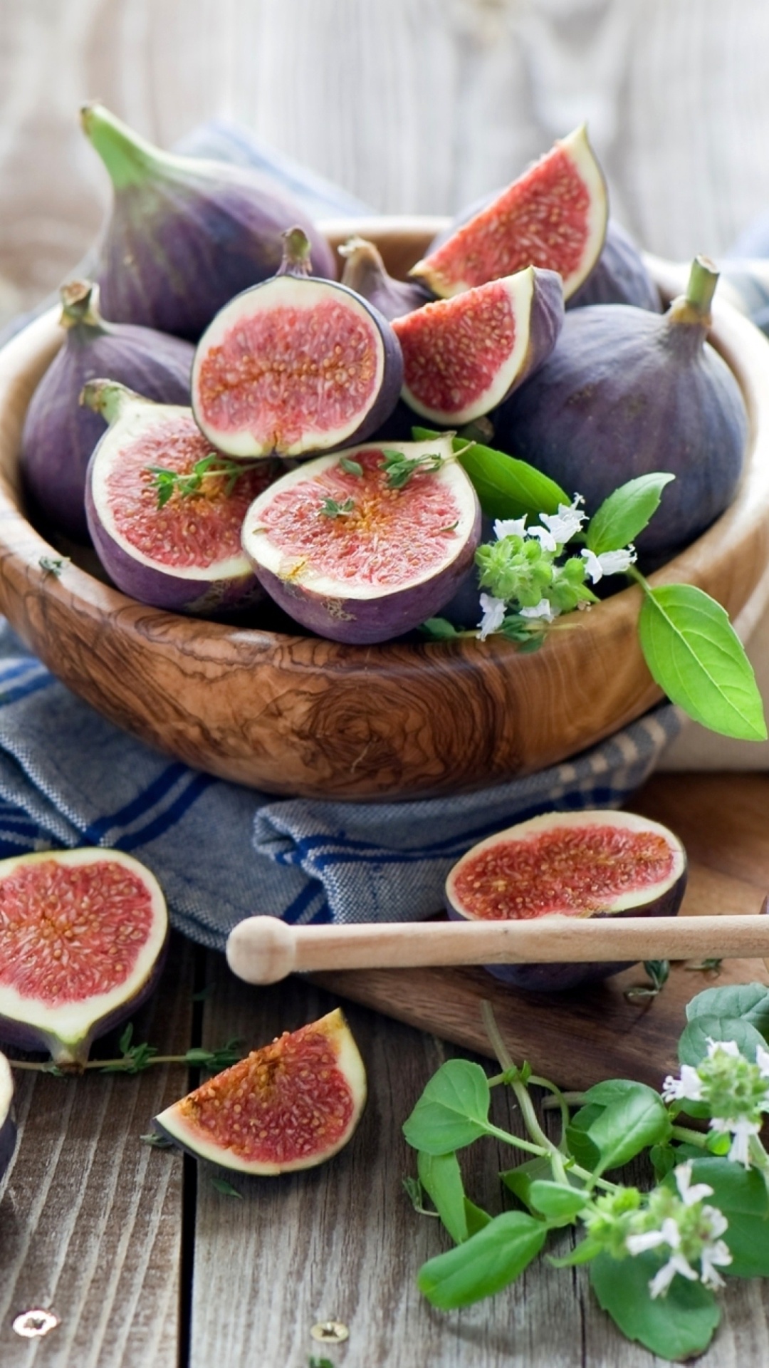 Fig still life, iPhone wallpaper, Elegant composition, Artistic fruit depiction, 1080x1920 Full HD Phone