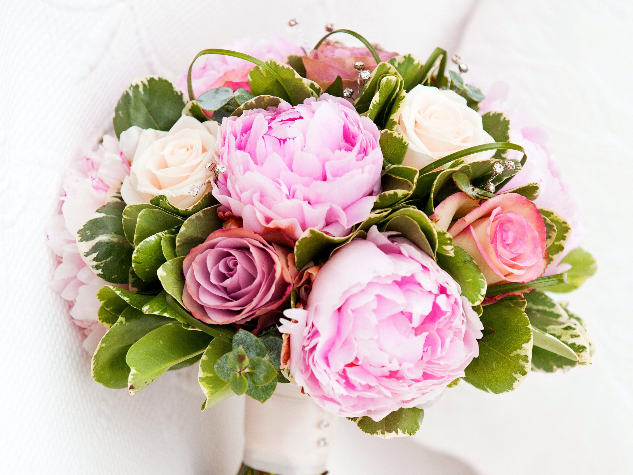 Peonies and Roses, Flower Bouquet Wallpaper, 2050x1540 HD Desktop