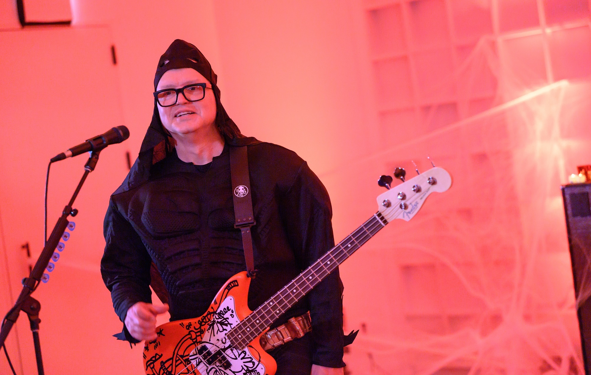 Mark Hoppus, Joking about new music, Being cancer-free, 2000x1270 HD Desktop